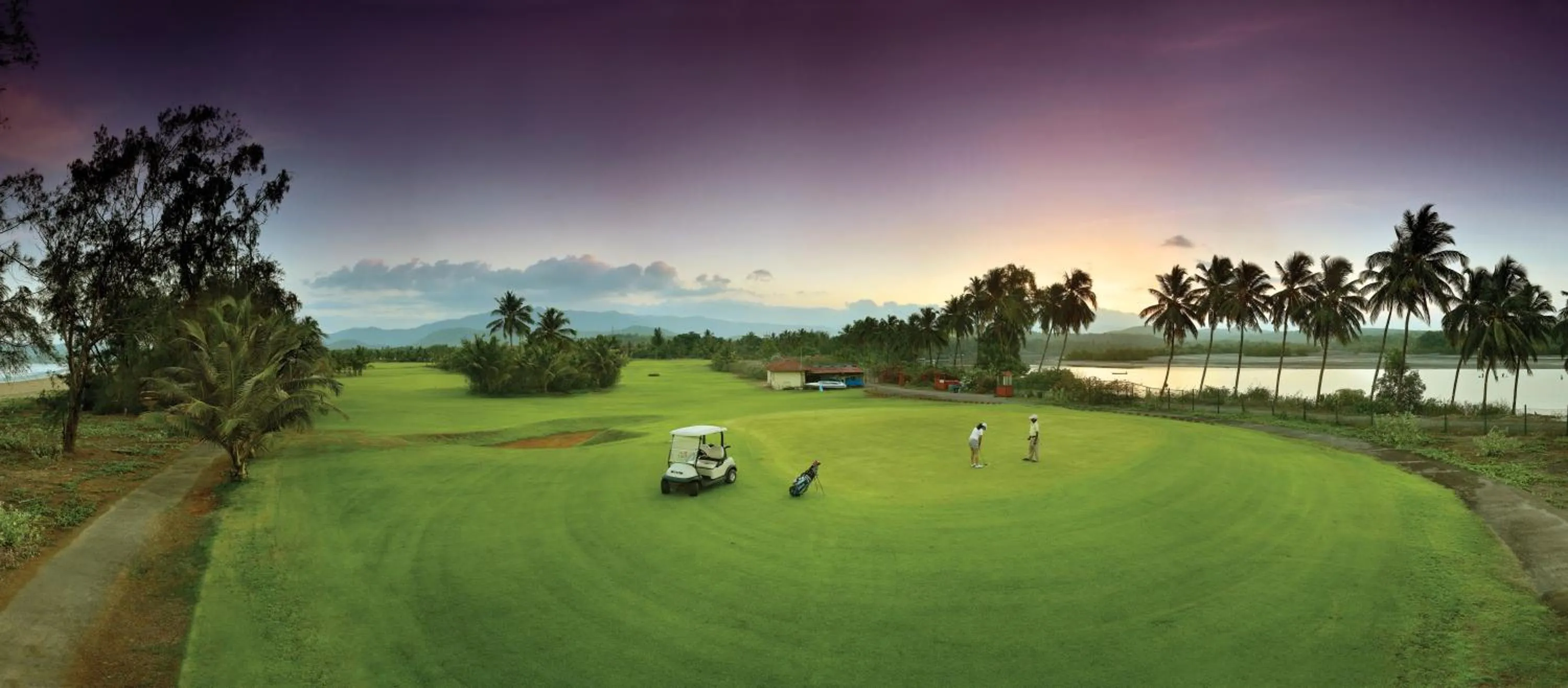 Golfcourse in The LaLiT Golf & Spa Resort Goa
