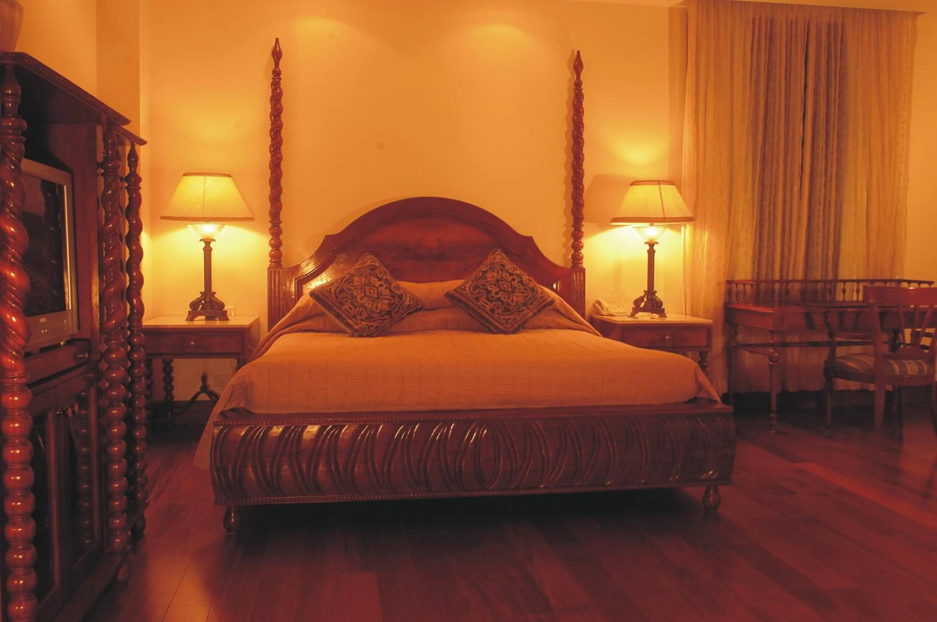 Decorative detail, Bed in The LaLiT Golf & Spa Resort Goa