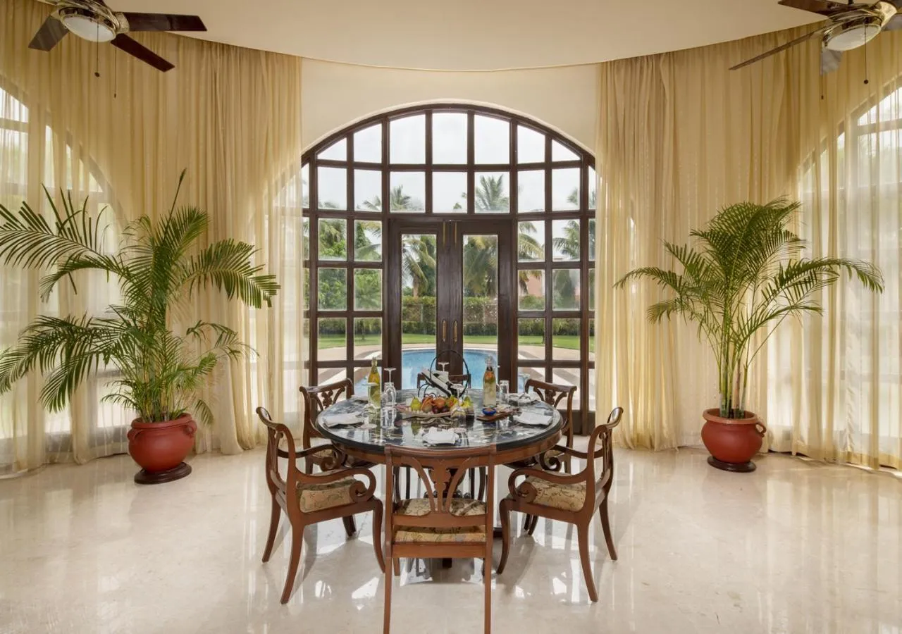 Photo of the whole room in The LaLiT Golf & Spa Resort Goa