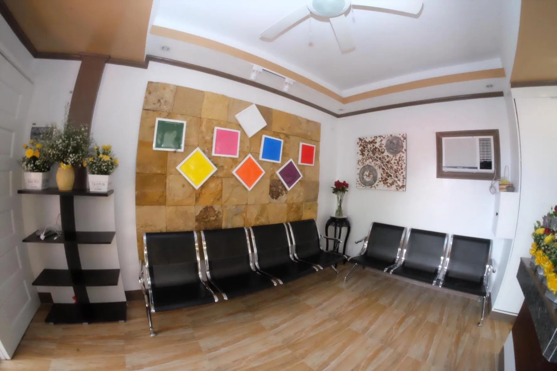 Lobby or reception in L & M Hearthstones Lodge