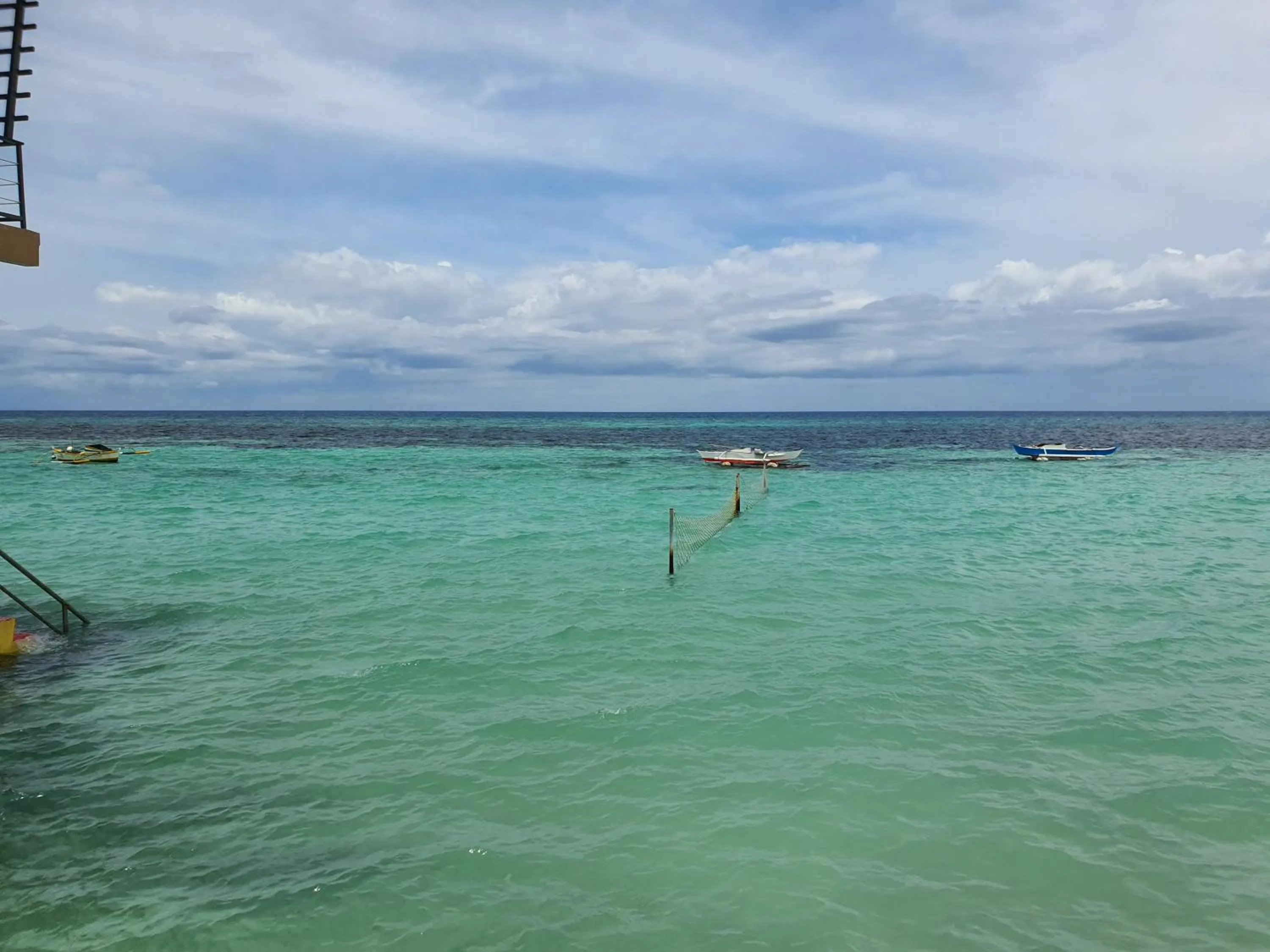 Beach in L & M Hearthstones Lodge