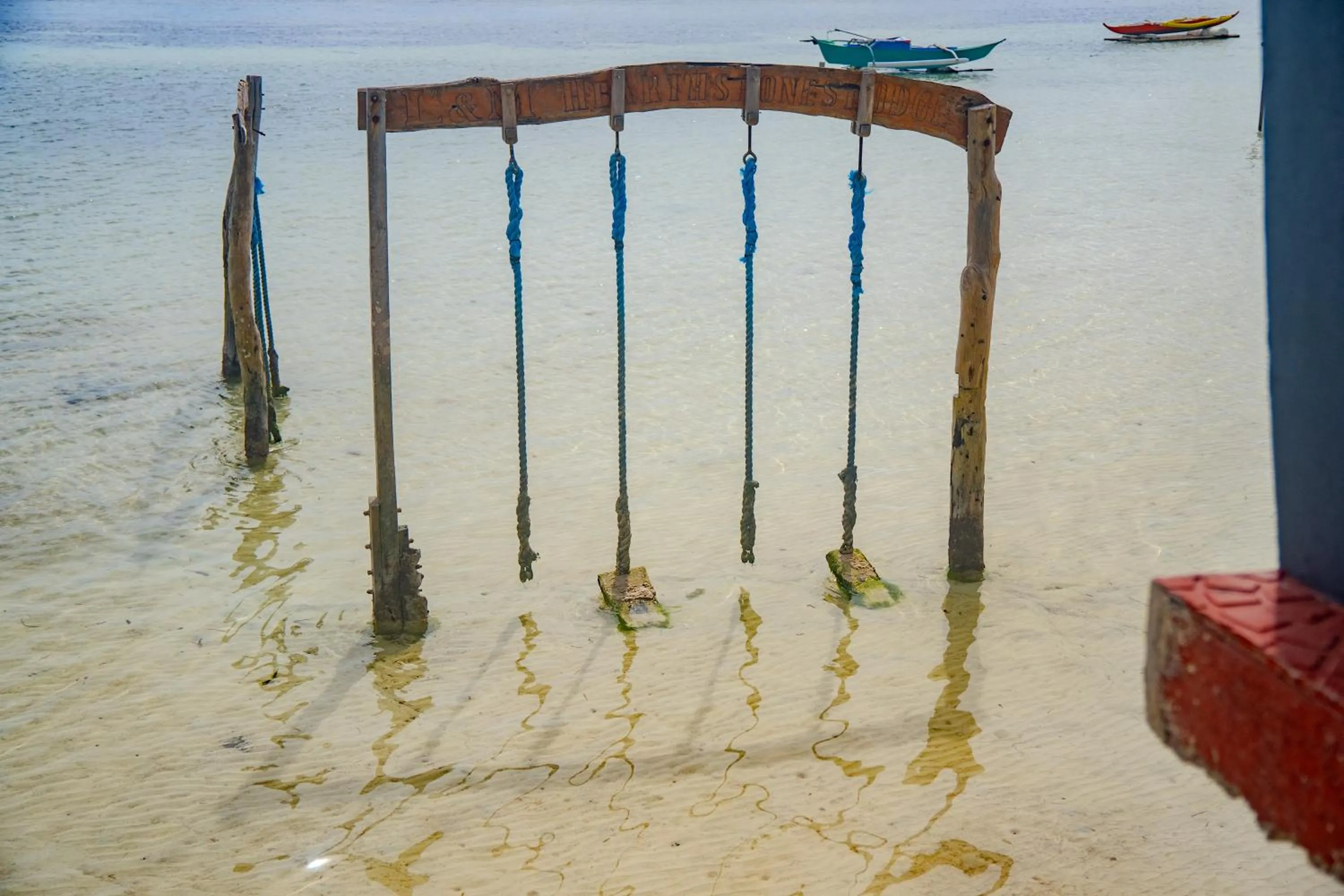 L & M Hearthstones Lodge