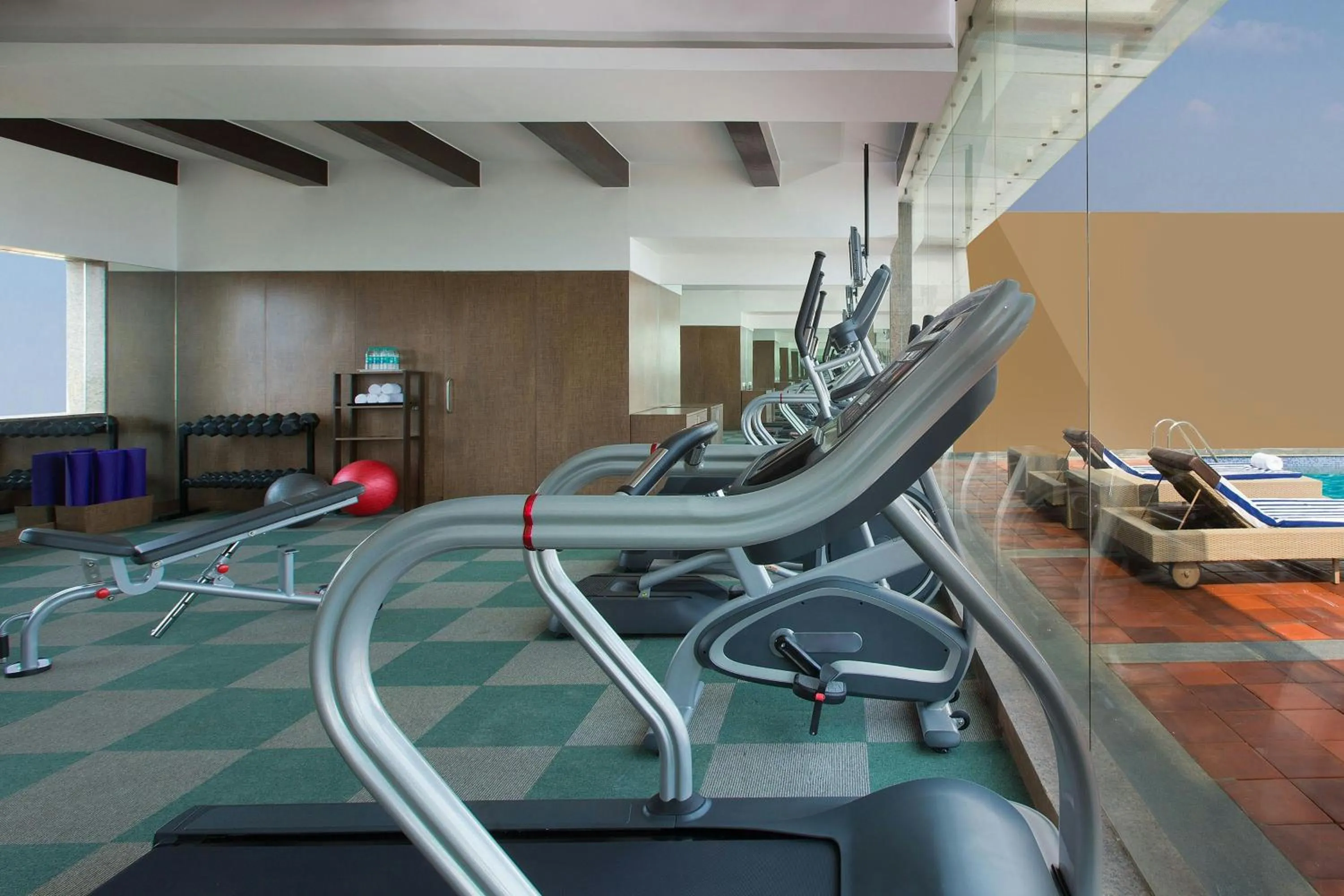 Fitness centre/facilities in Four Points by Sheraton Bengaluru Whitefield