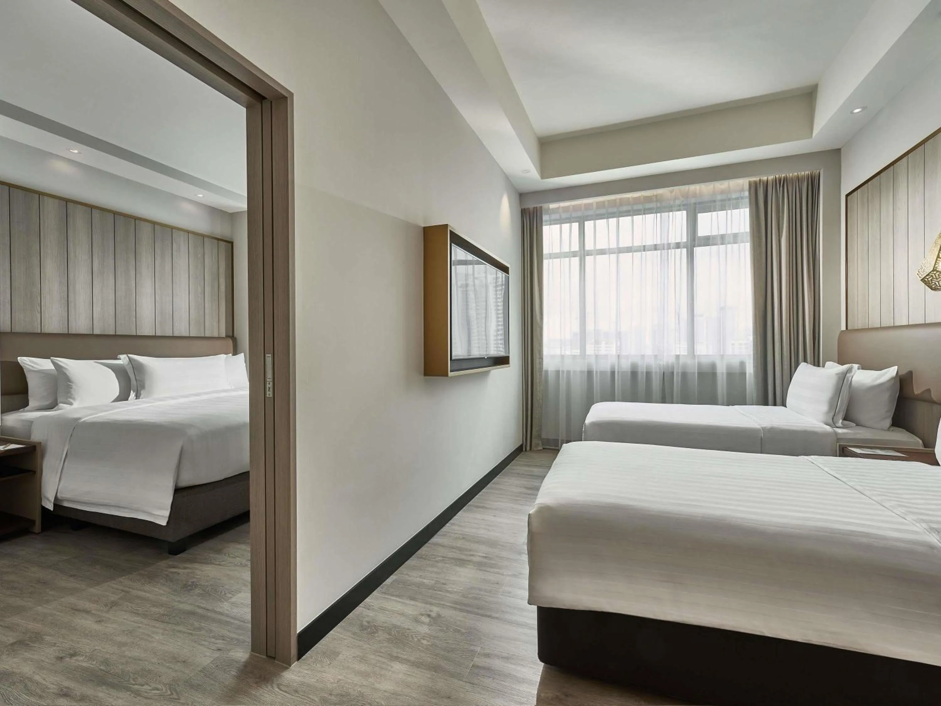 Bedroom, Bed in Novotel Singapore on Kitchener