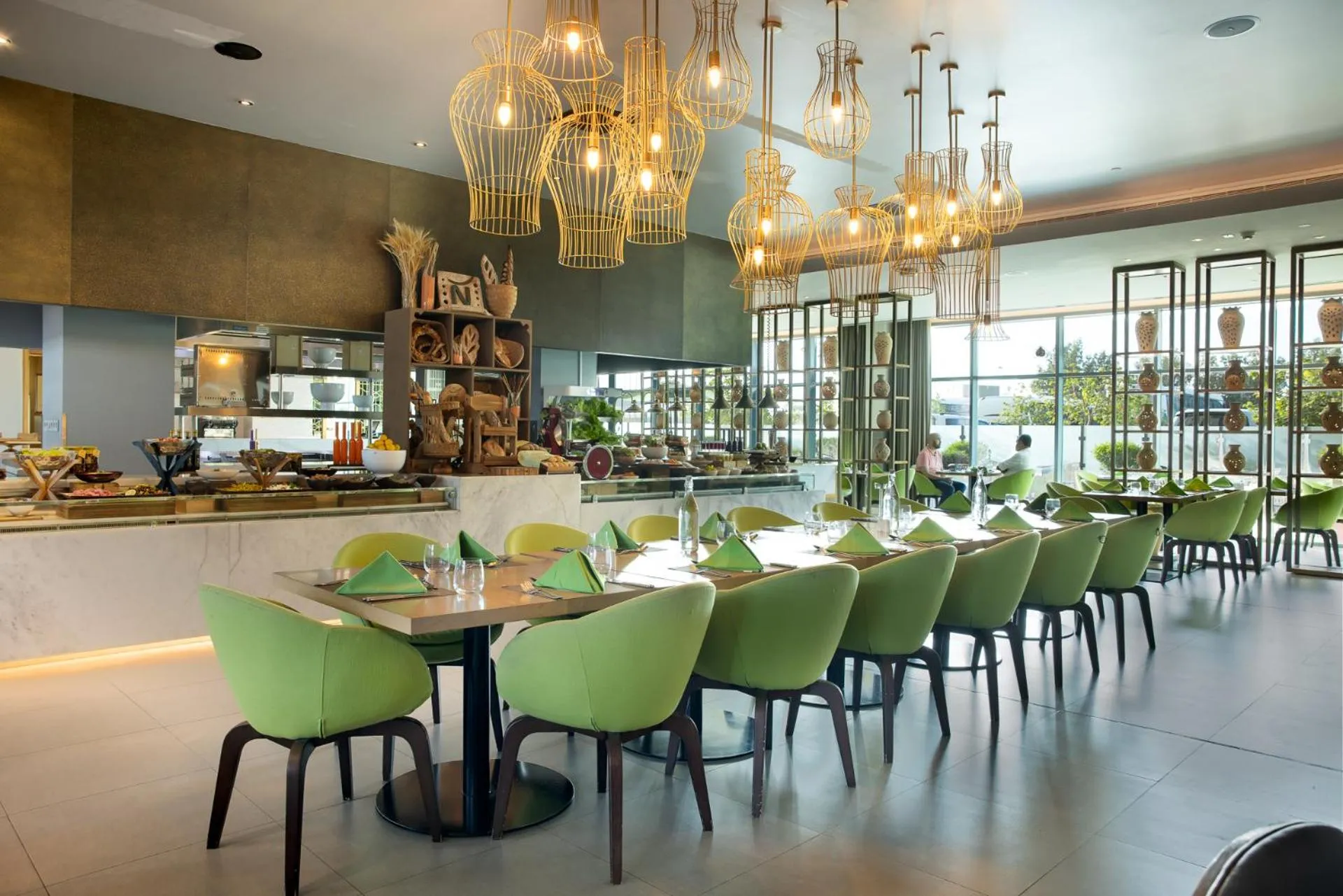 Restaurant/places to eat in Novotel Muscat Airport