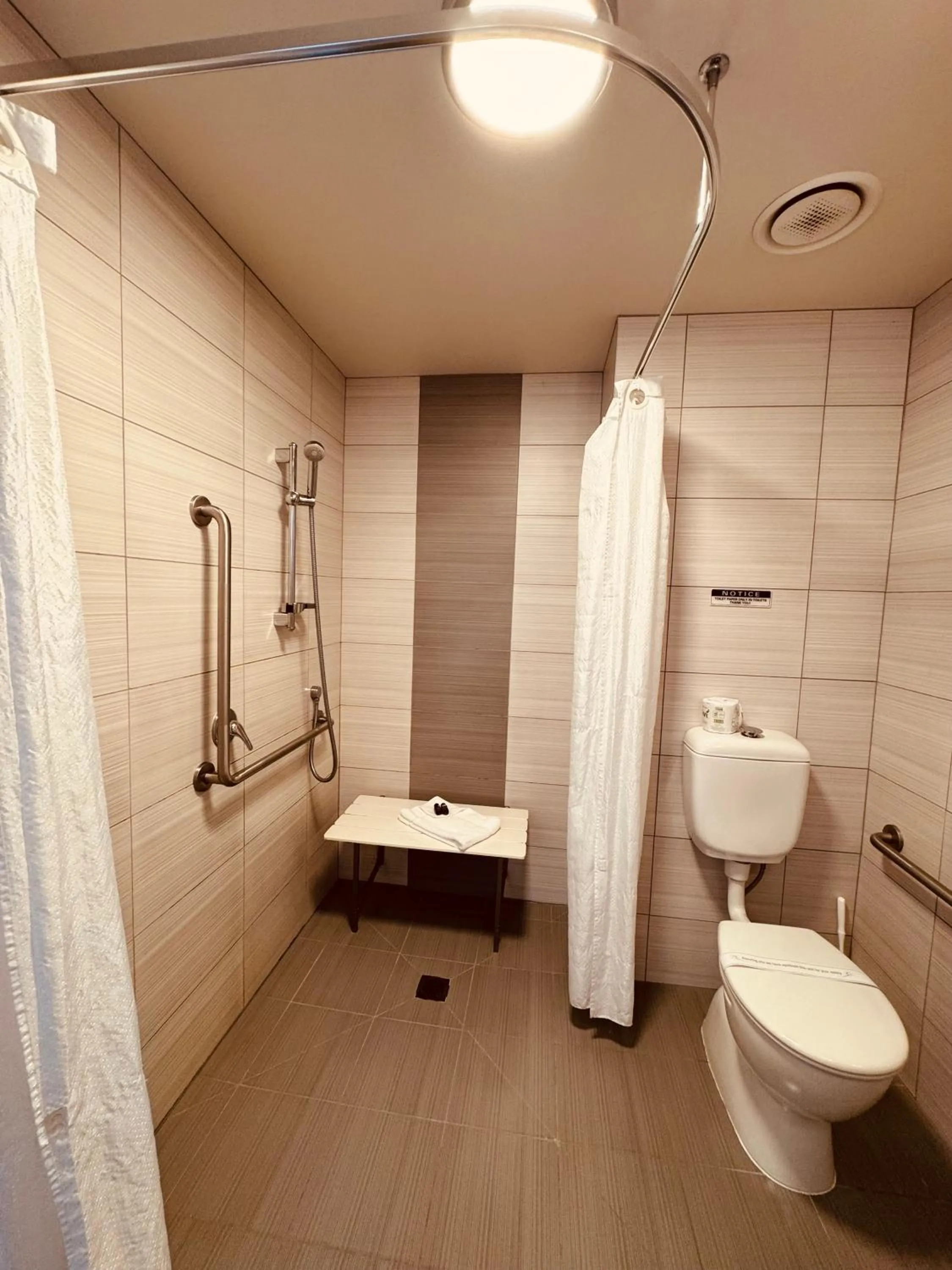 Amethyst Court Motor Lodge