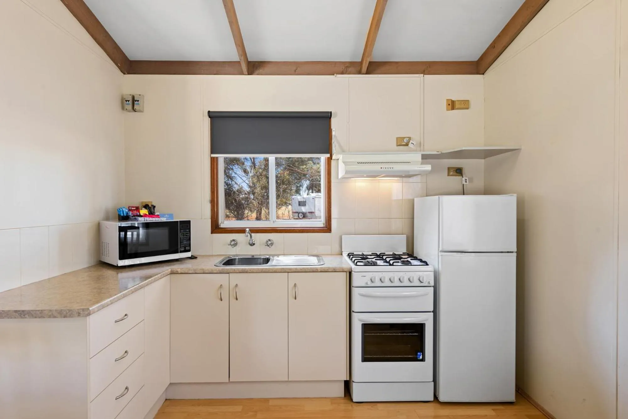 Kitchen or kitchenette in Discovery Parks - Moama West