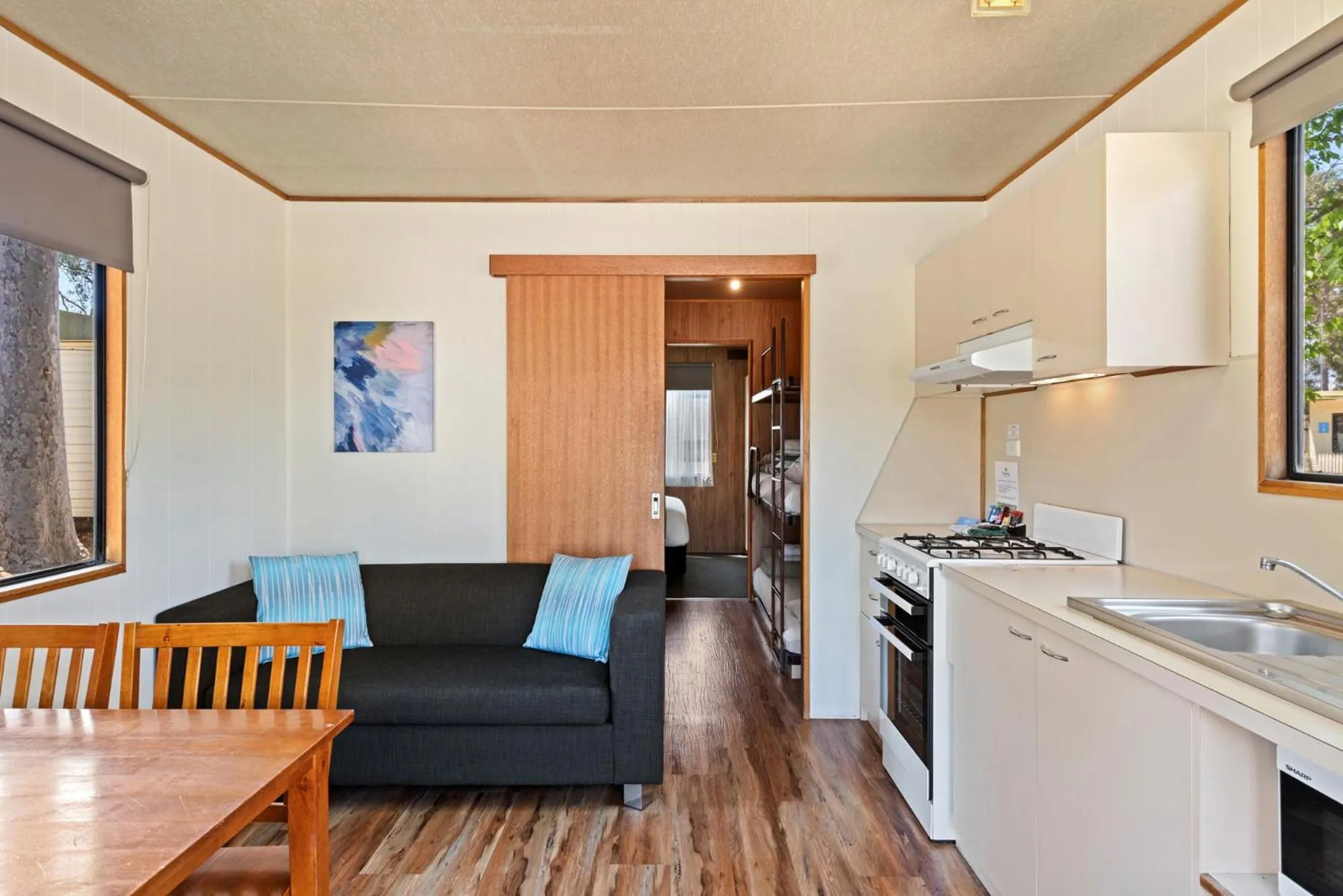 Kitchen or kitchenette in Discovery Parks - Moama West