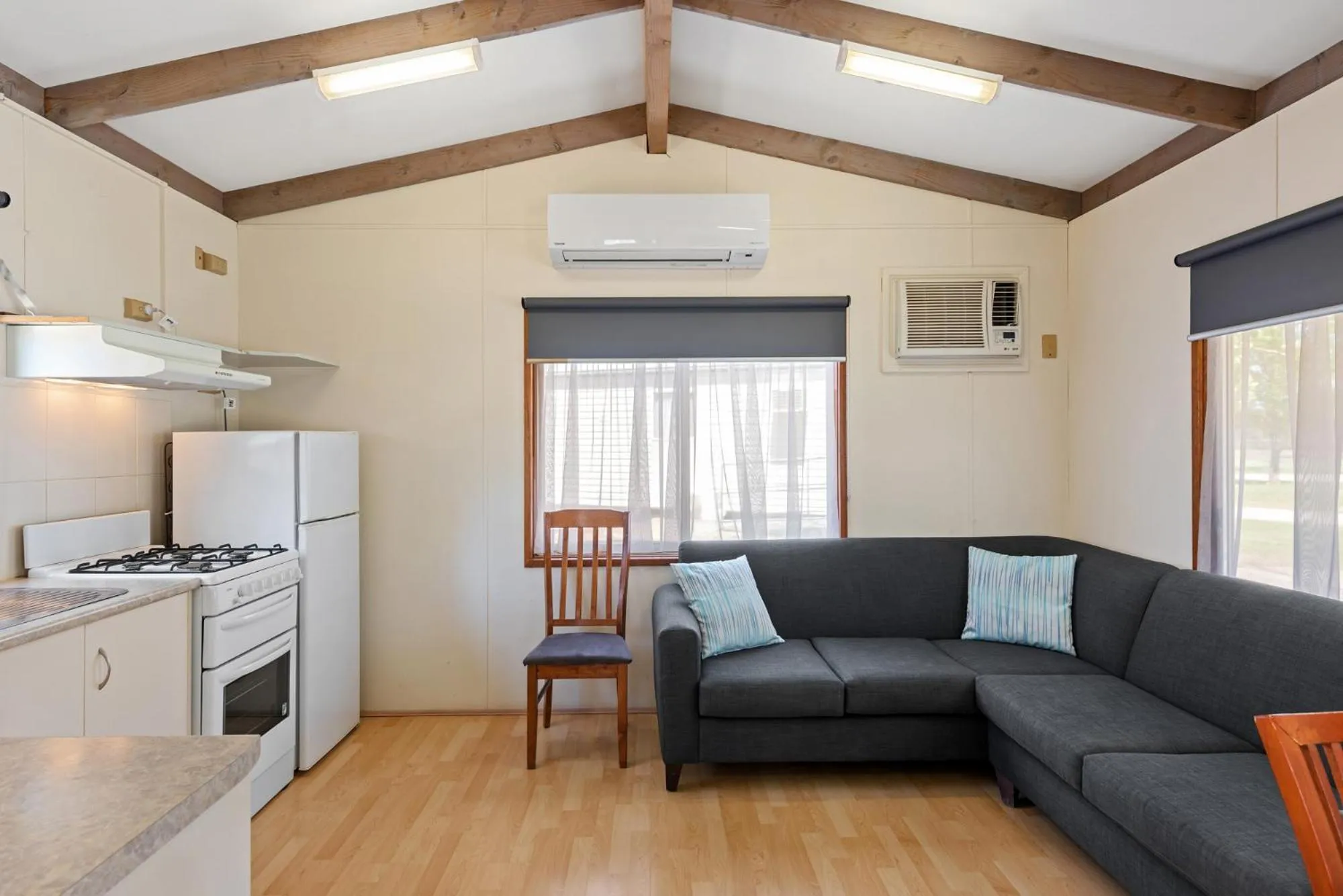 Kitchen or kitchenette in Discovery Parks - Moama West