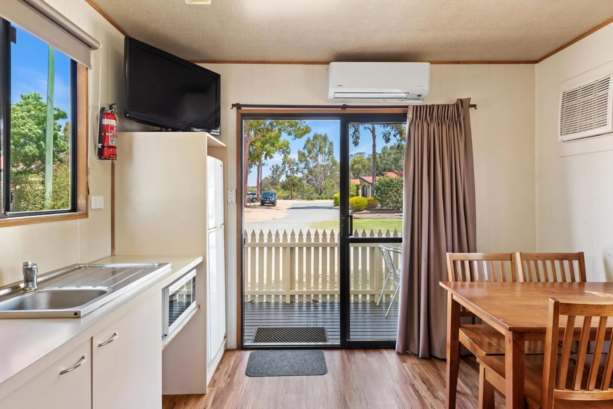 Kitchen or kitchenette in Discovery Parks - Moama West