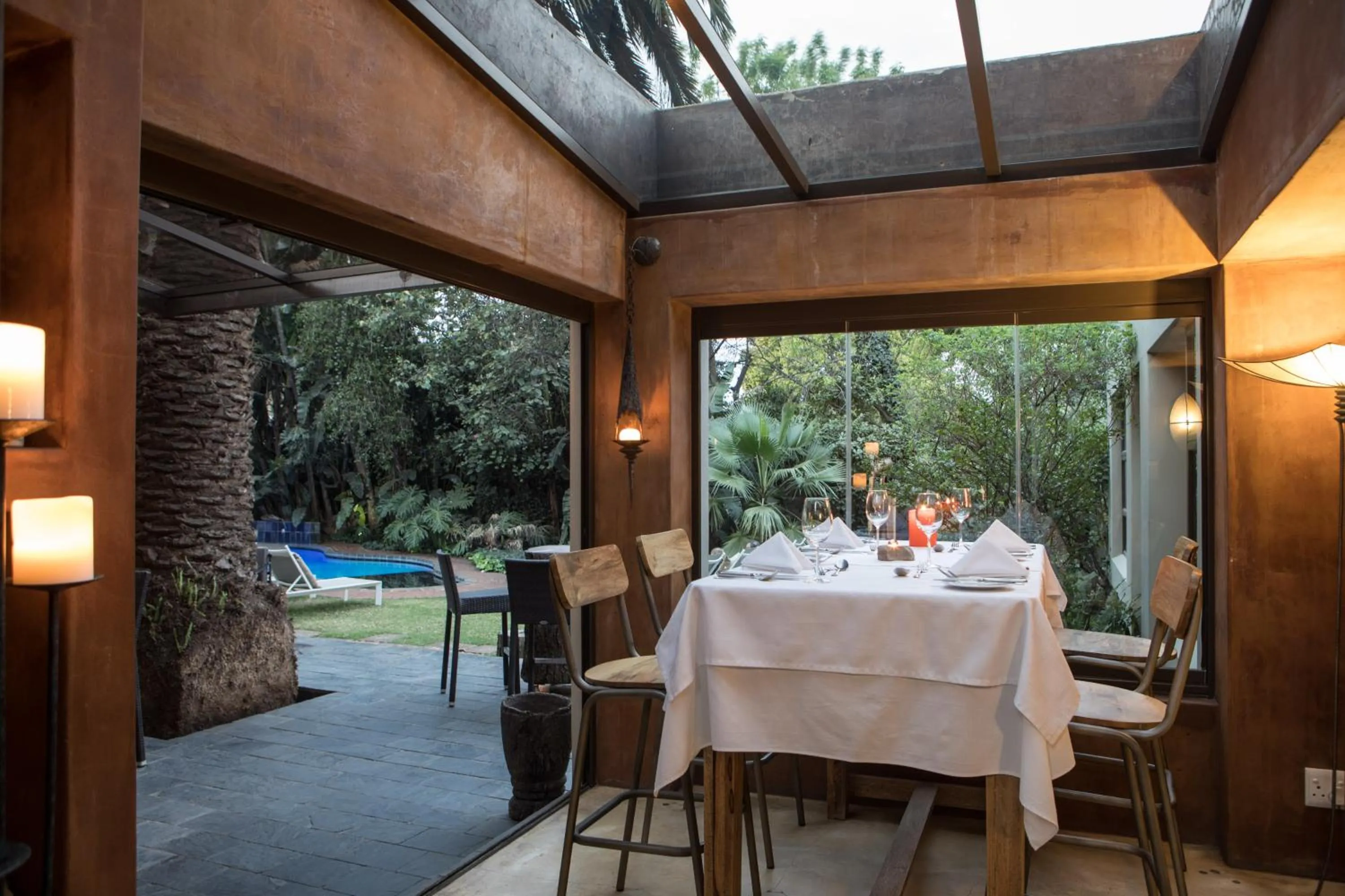 Restaurant/places to eat in African Rock Hotel & Spa, a "Boutique Lifestyle Resort"