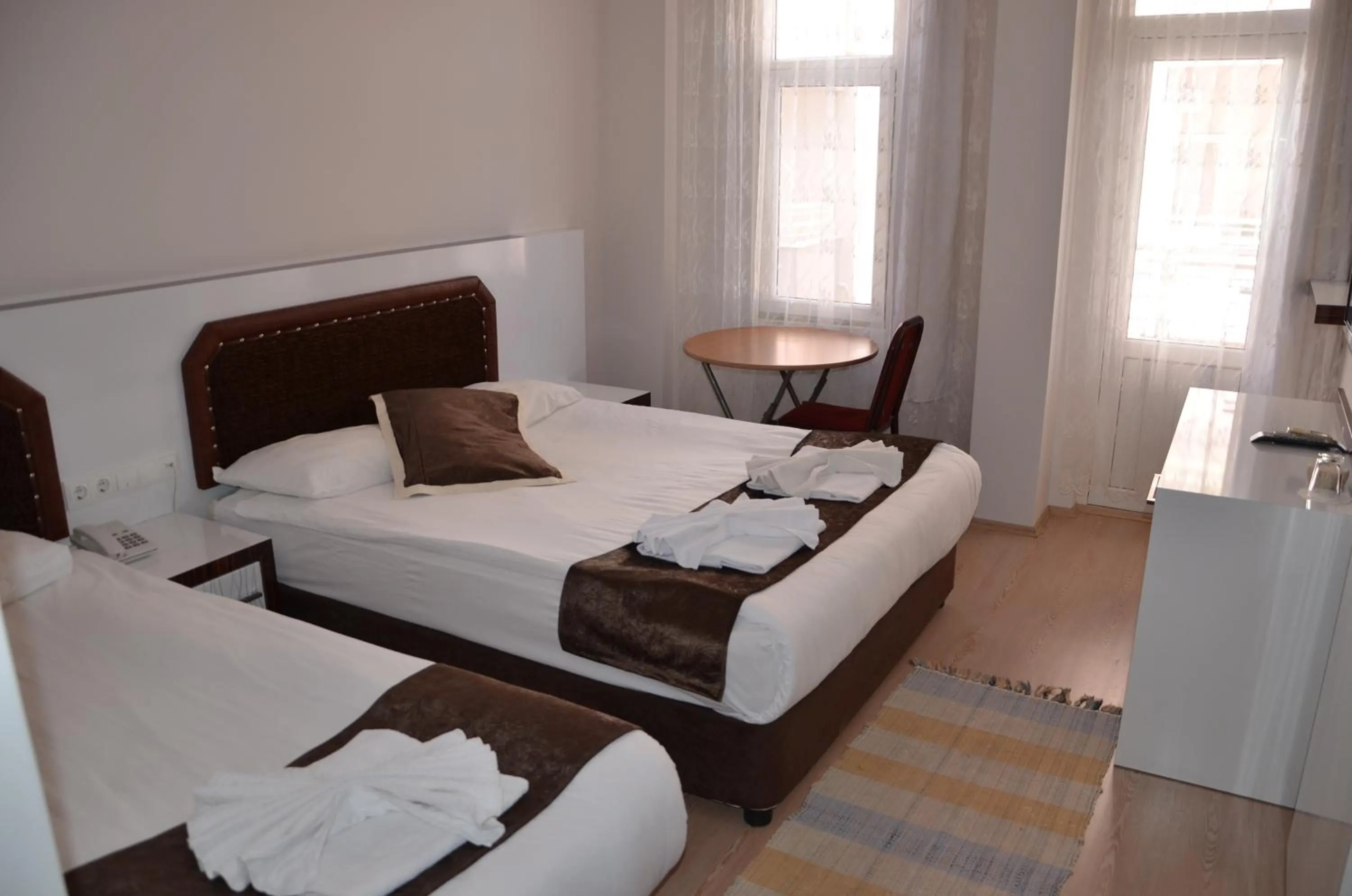 Photo of the whole room in Hotel Simsek