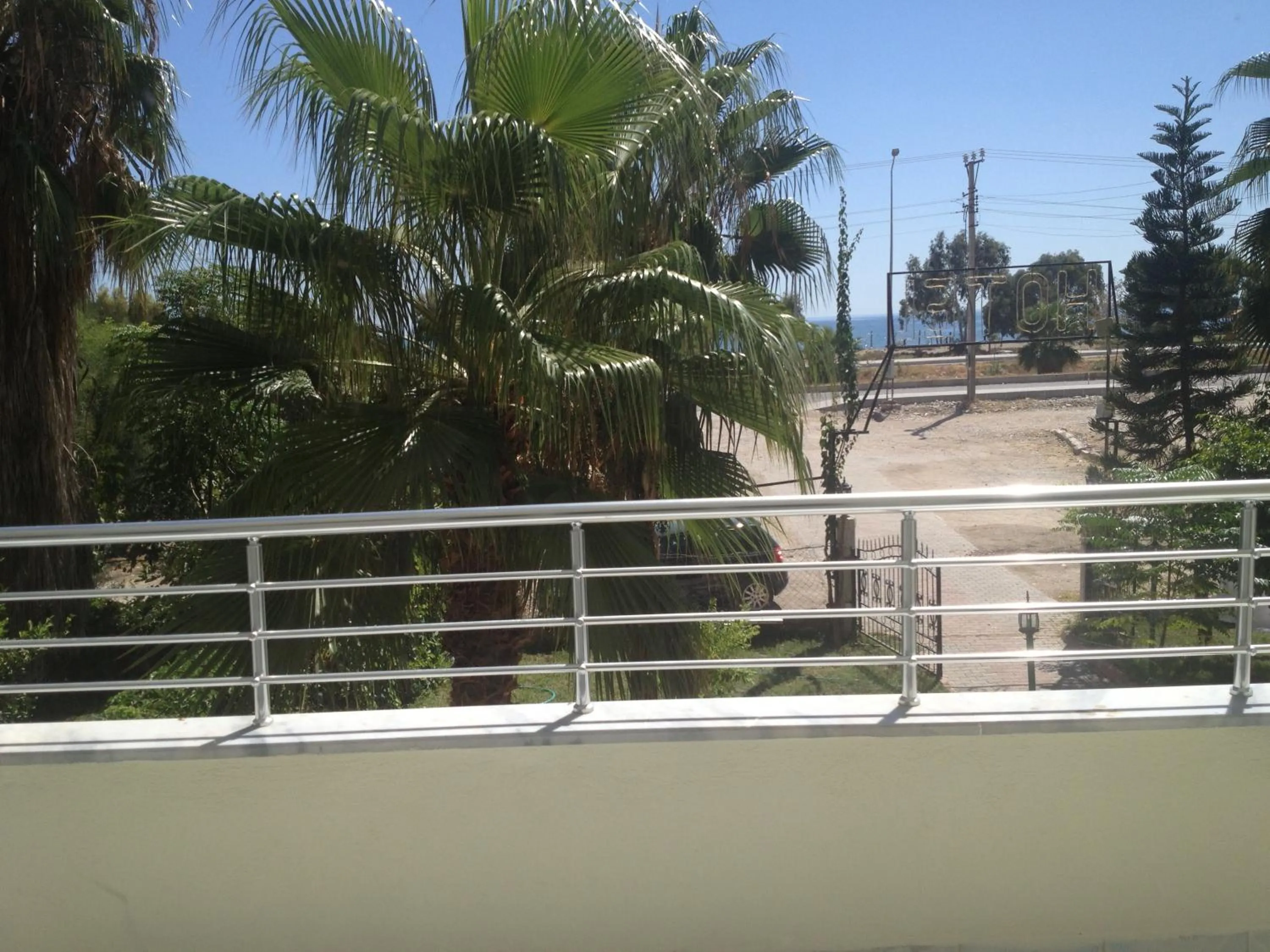 Garden view in Hotel Simsek