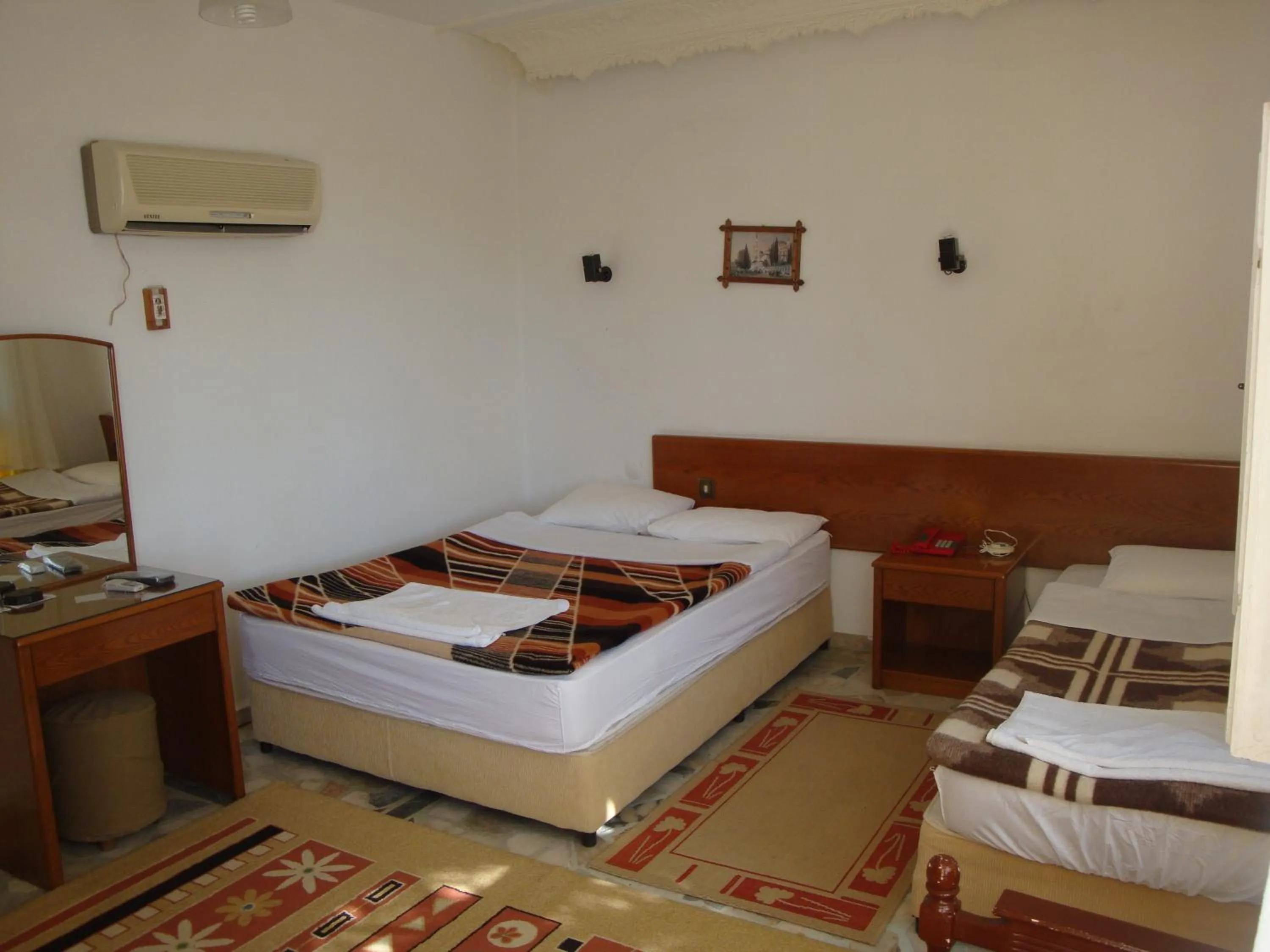 Bed in Hotel Anadolu