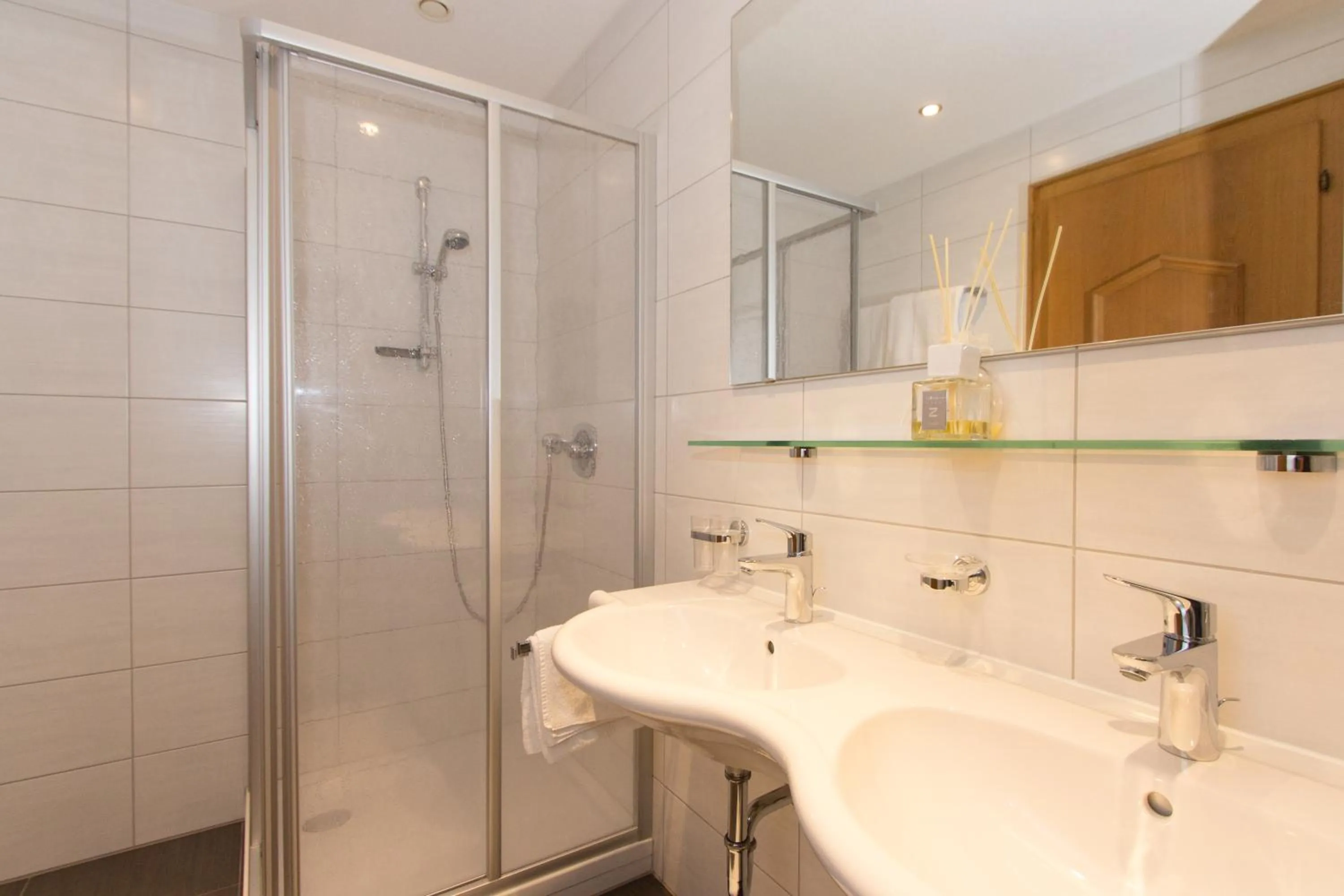 Bathroom in Hotel Garni Försterheim