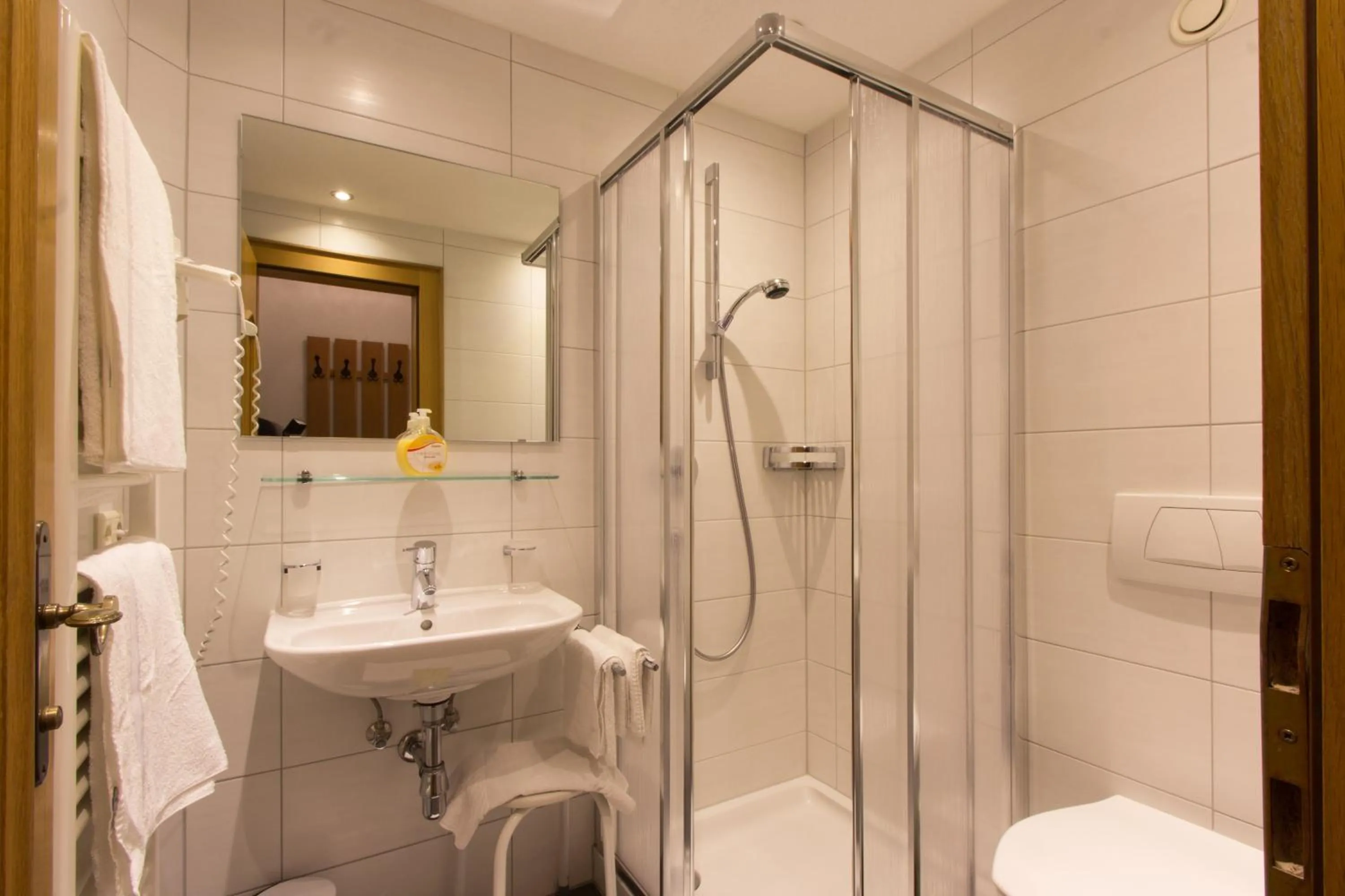 Bathroom in Hotel Garni Försterheim