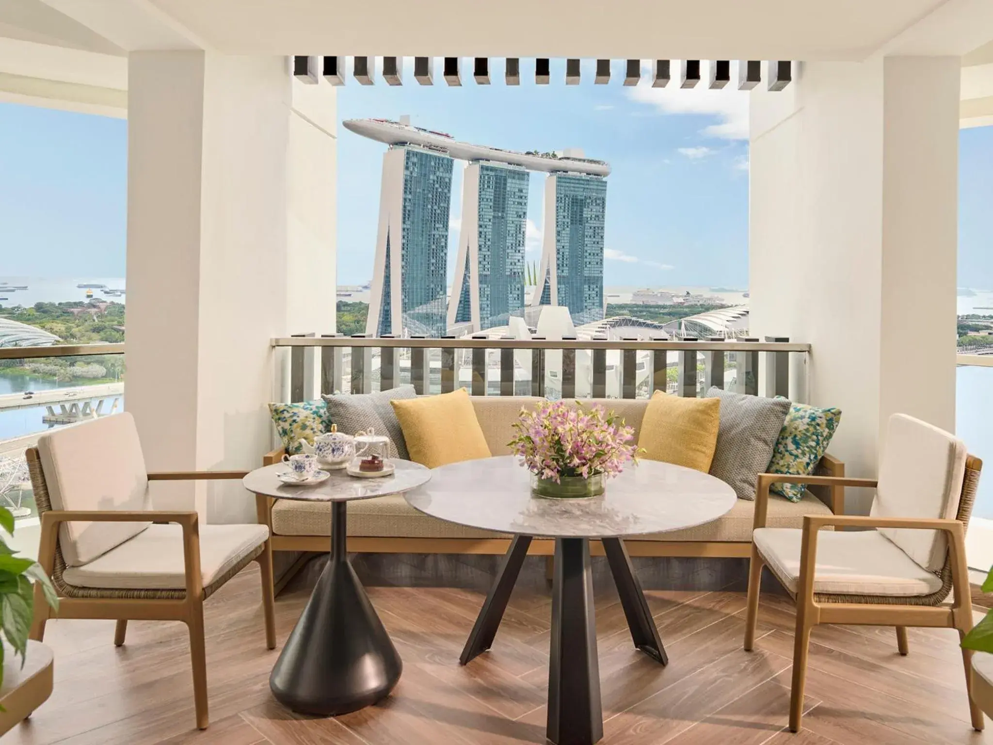 Four-Bedroom Royal Marina Bay Penthouse in Mandarin Oriental, Singapore Four-Bedroom Royal Marina Bay Penthouse in Mandarin Oriental, Singapore