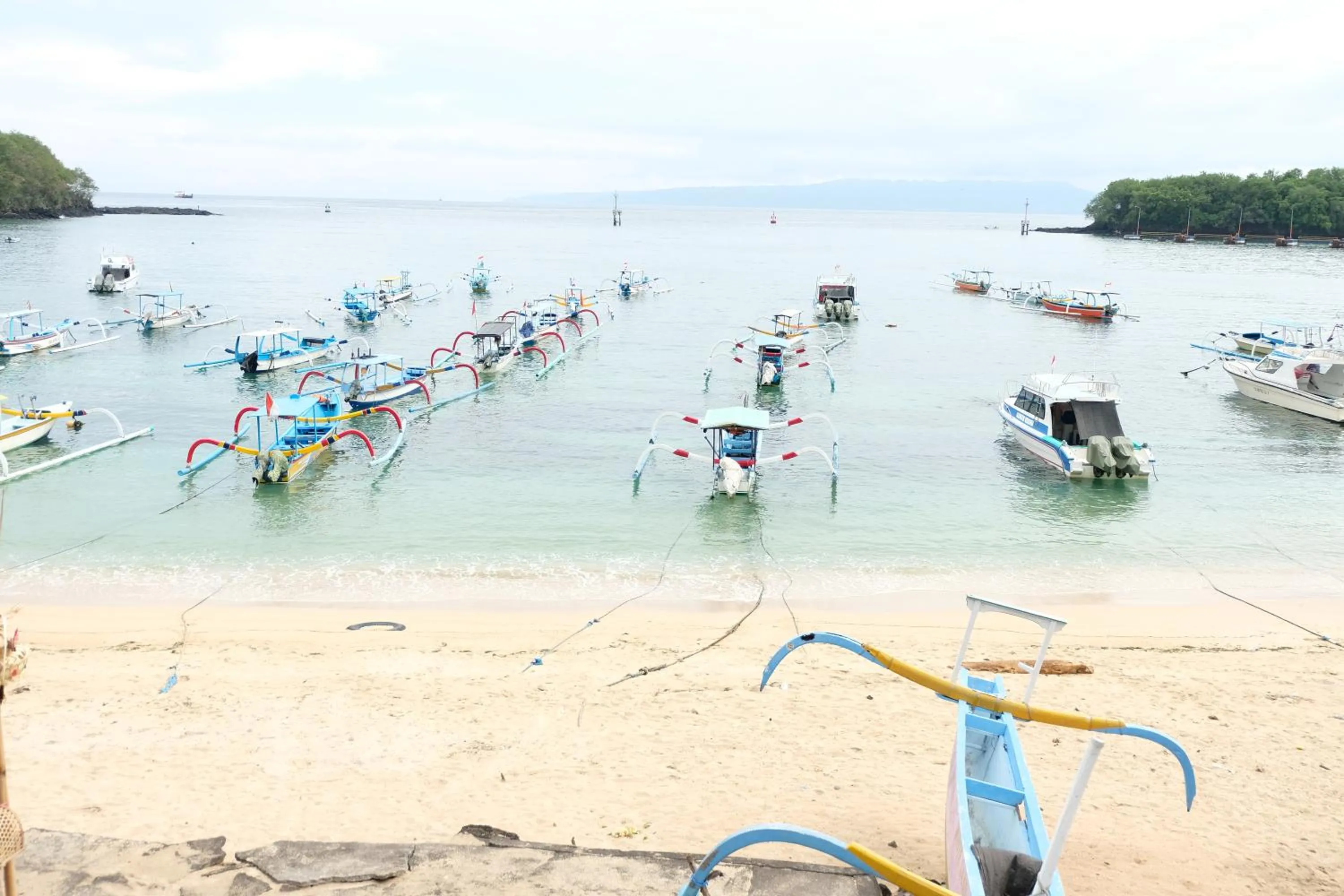 Beach in Kerti Beach Bungalow and Restaurant