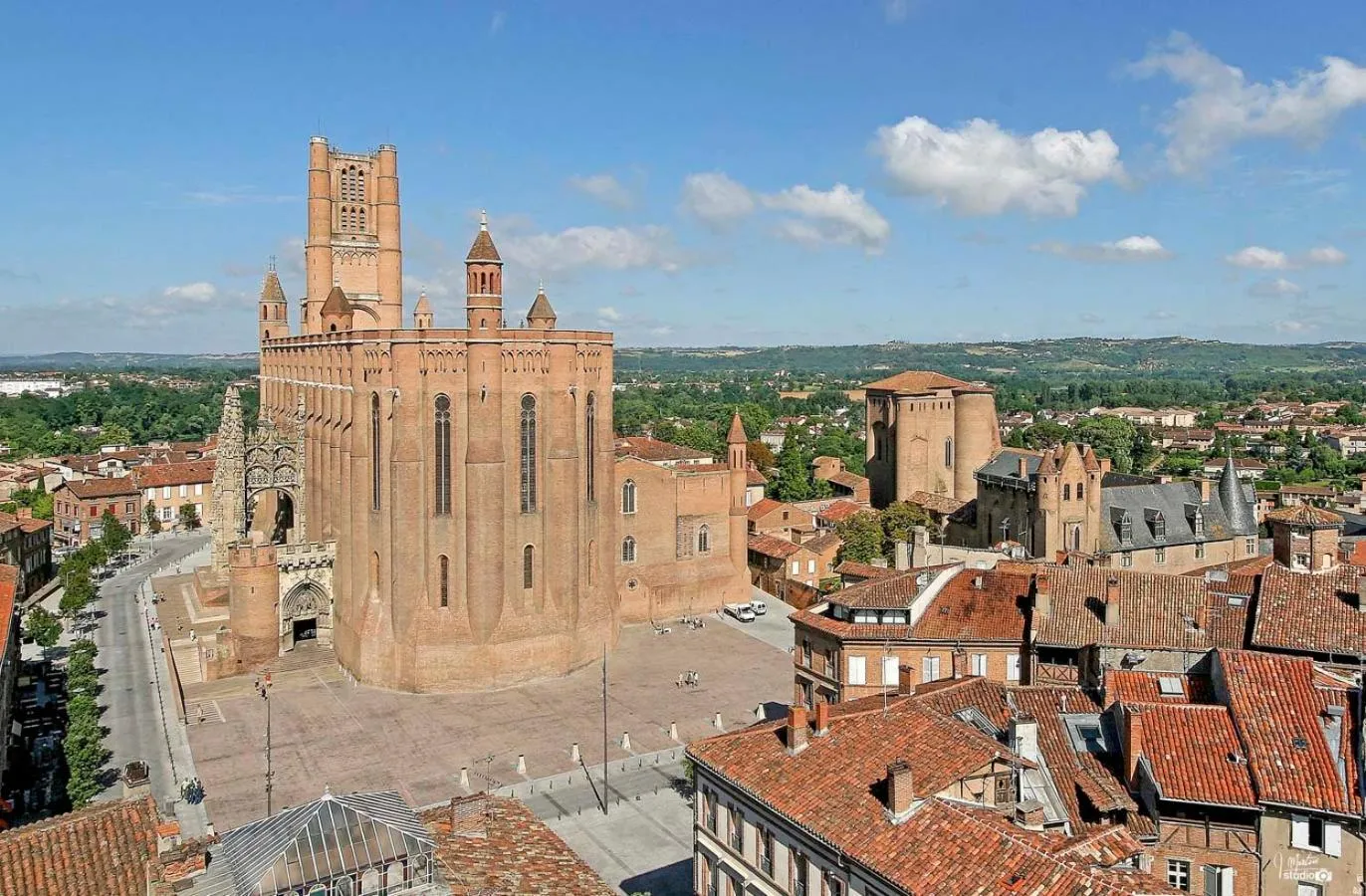 City view in Hôtel du Vigan