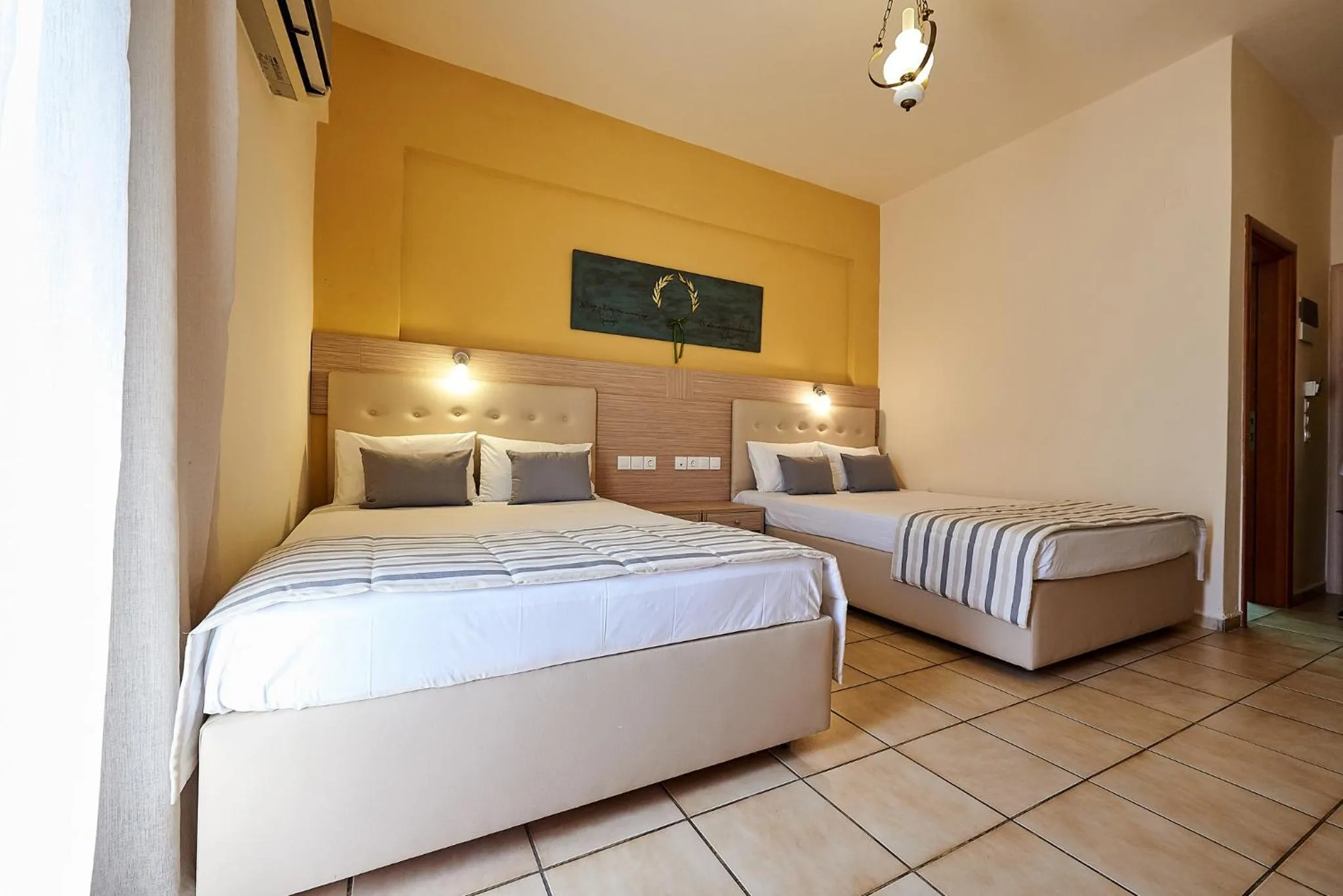 Photo of the whole room, Bed in Thalia deco City & Beach Hotel