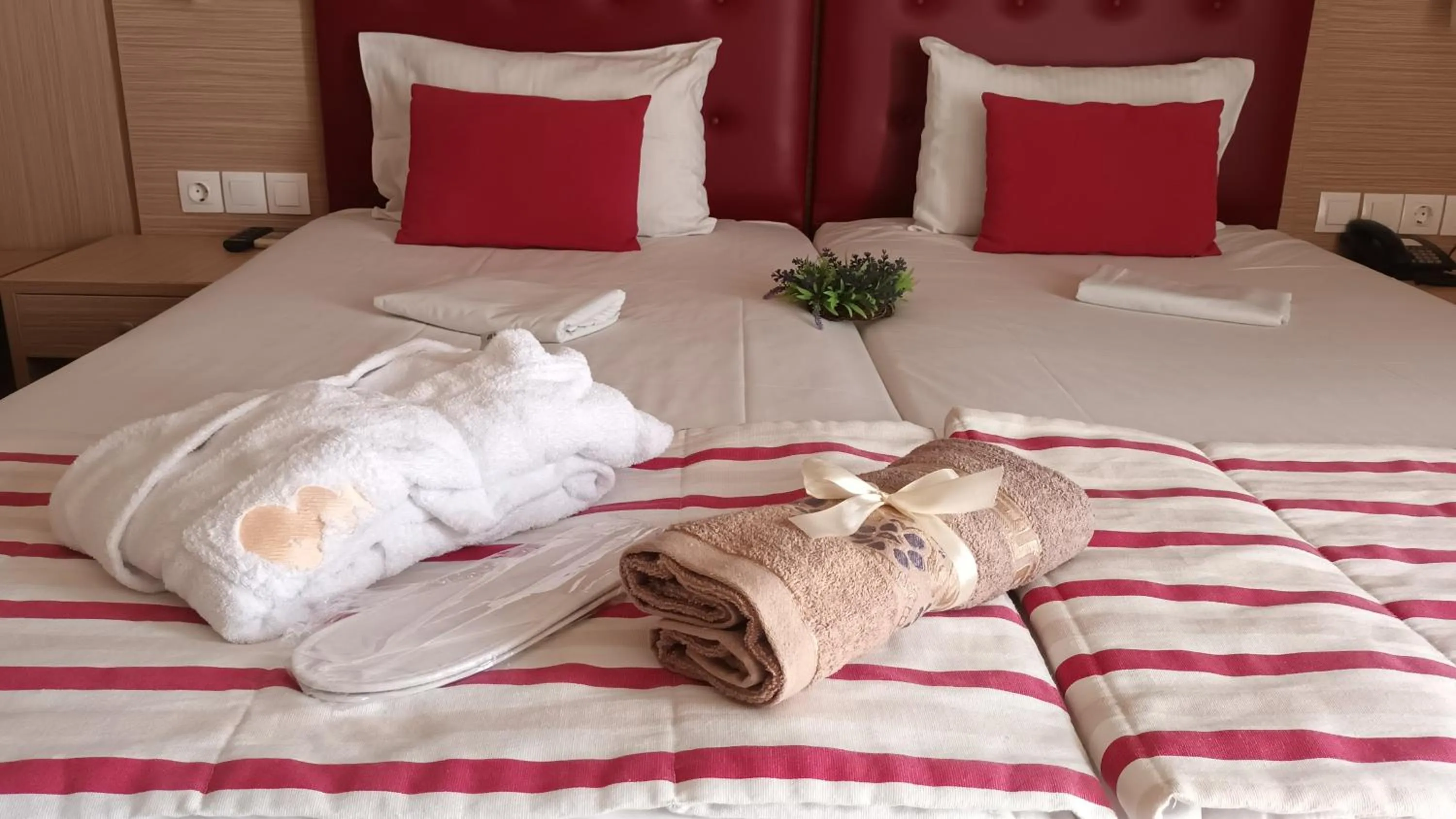 Bedroom, Bed in Thalia deco City & Beach Hotel