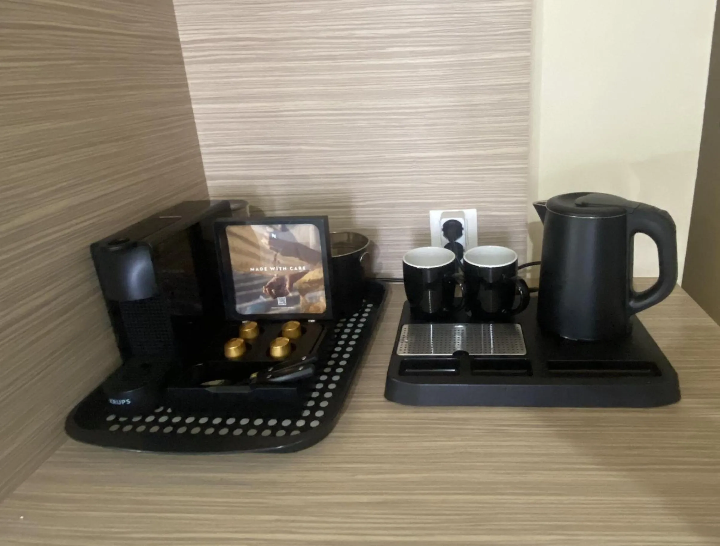 Coffee/tea facilities in Thalia deco City & Beach Hotel