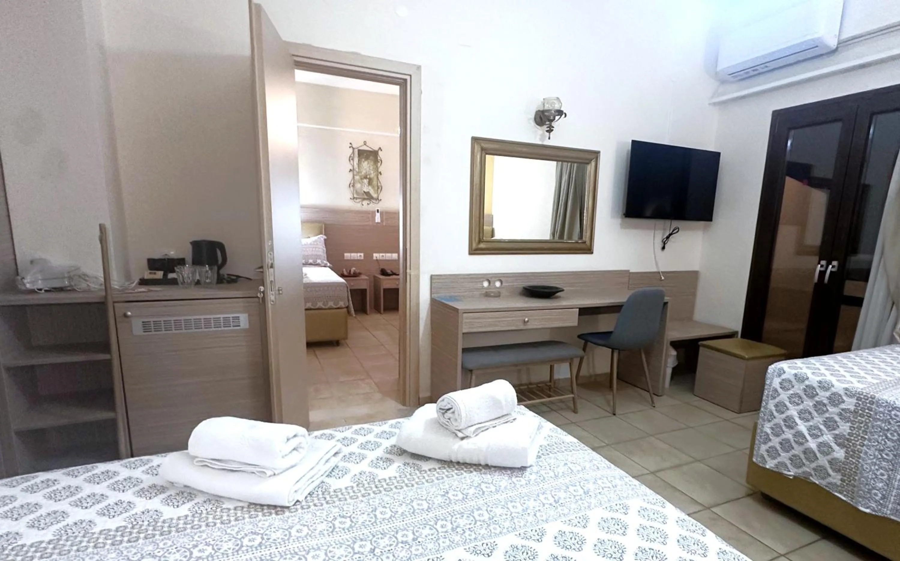 Bed in Thalia deco City & Beach Hotel