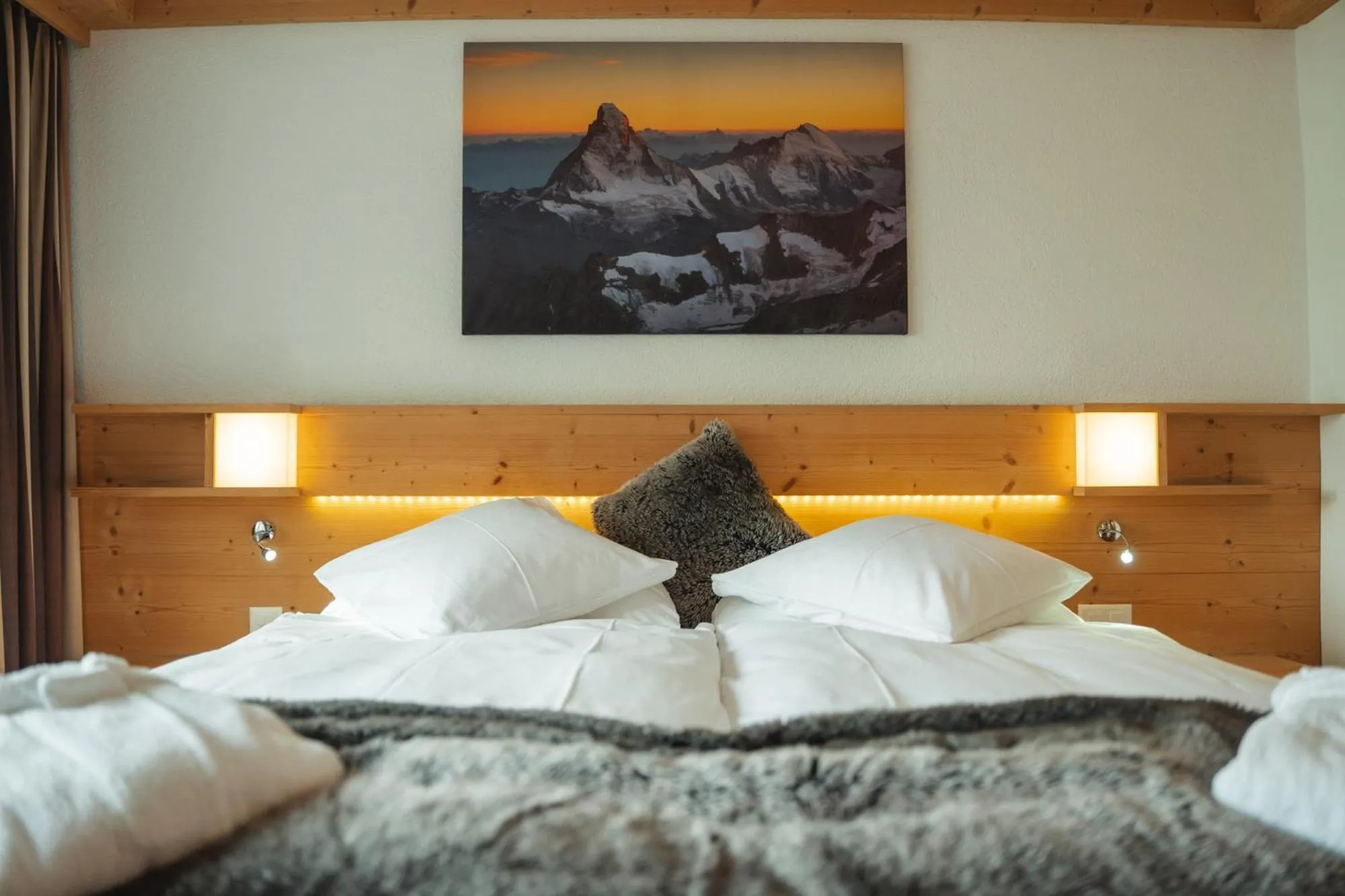 Bed in Hotel Matterhornblick