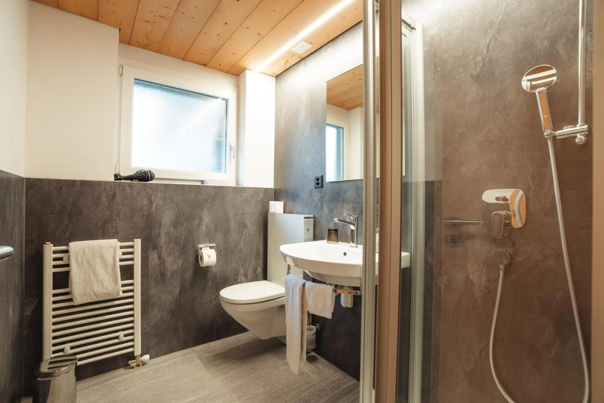 Bathroom in Hotel Matterhornblick