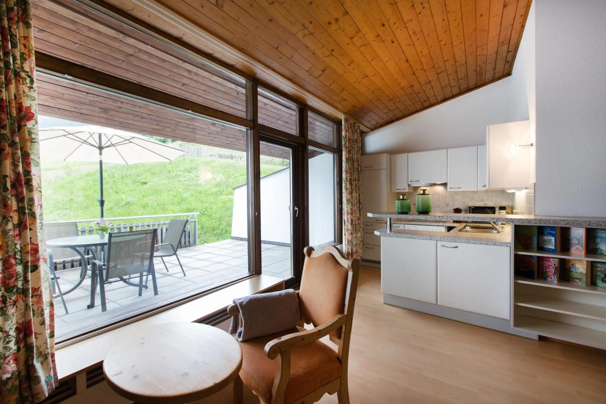Kitchen or kitchenette in Familienhotel Mateera Gargellen / Montafon