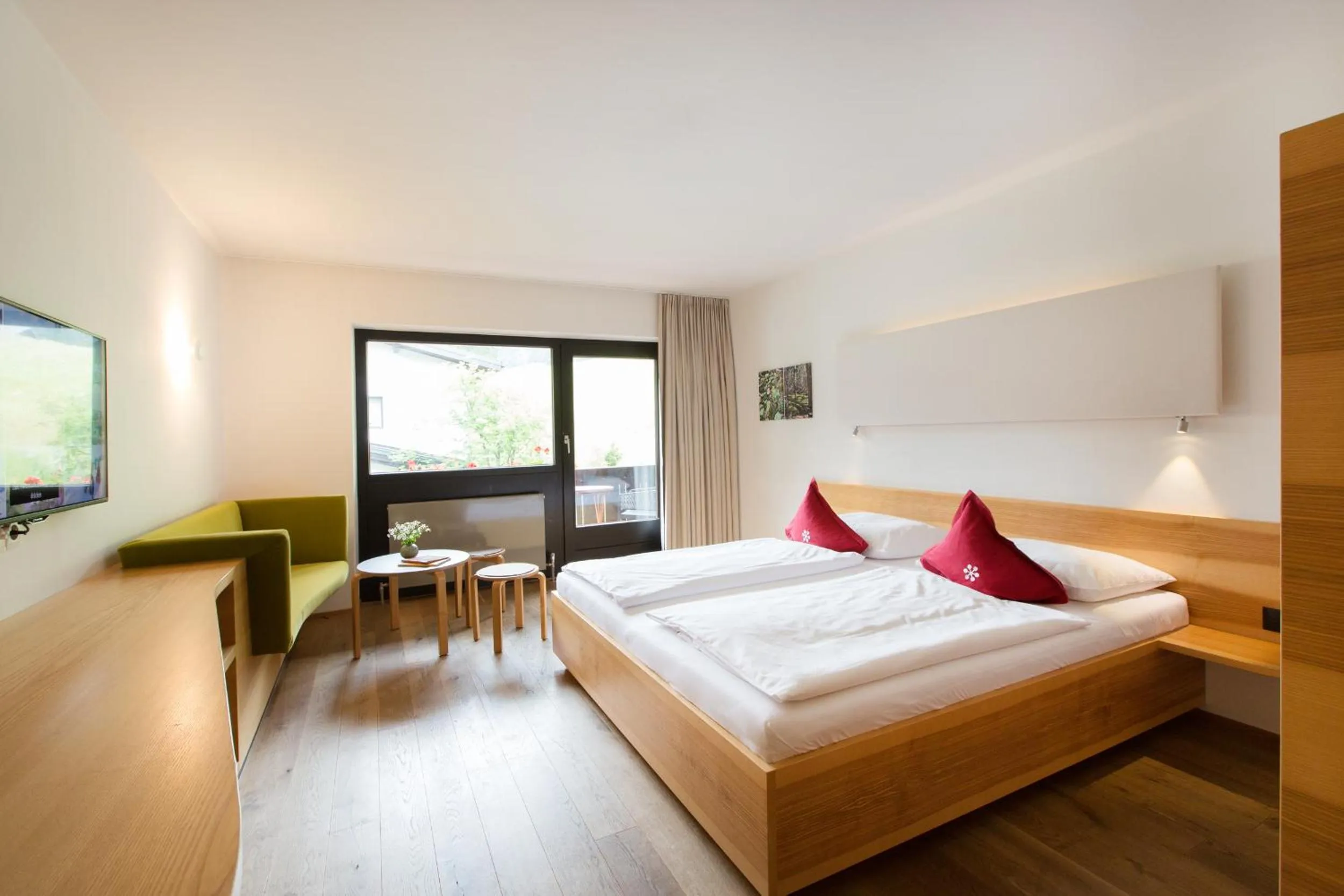 Photo of the whole room, Bed in Familienhotel Mateera Gargellen / Montafon