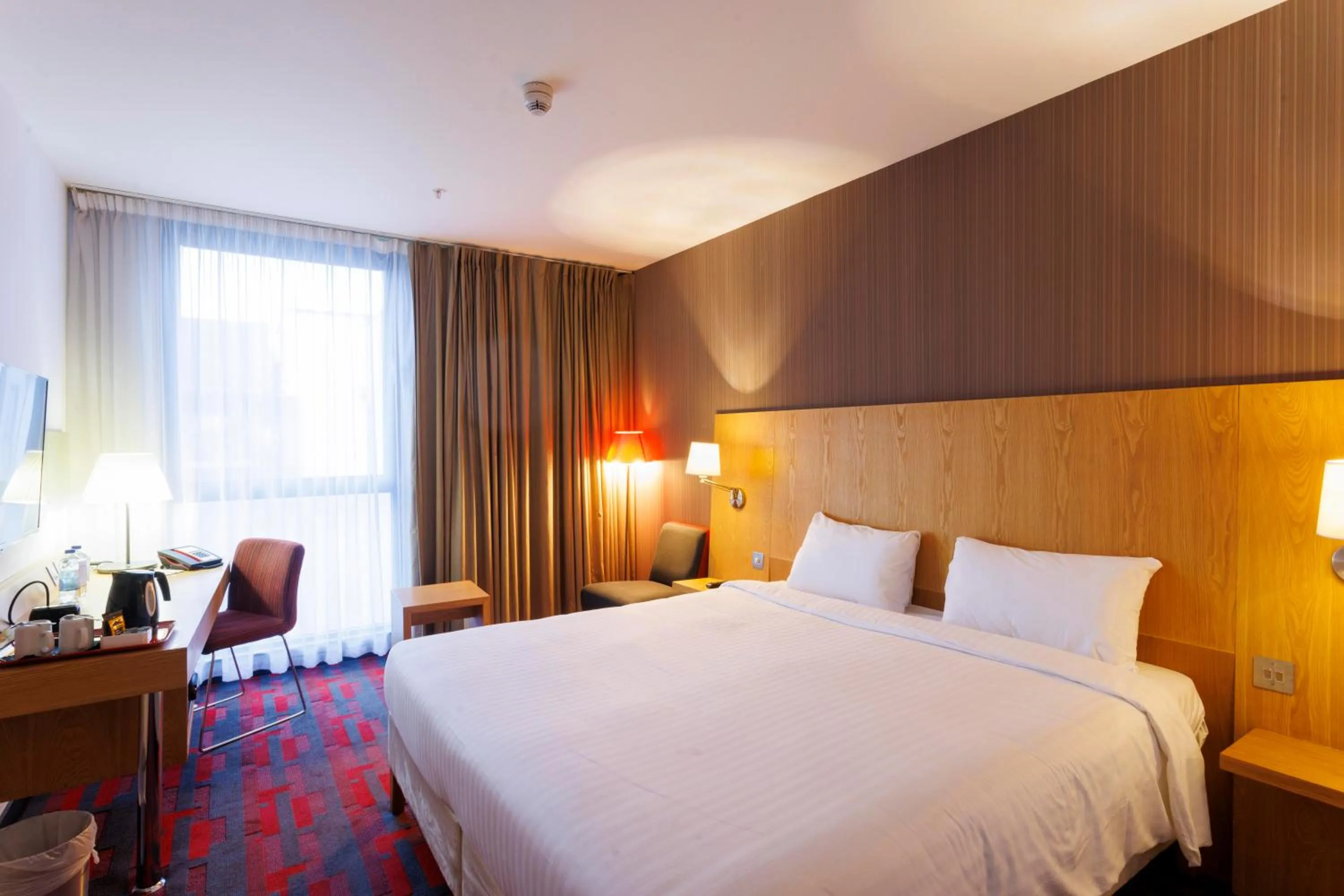 Bed in Park Inn by Radisson Aberdeen