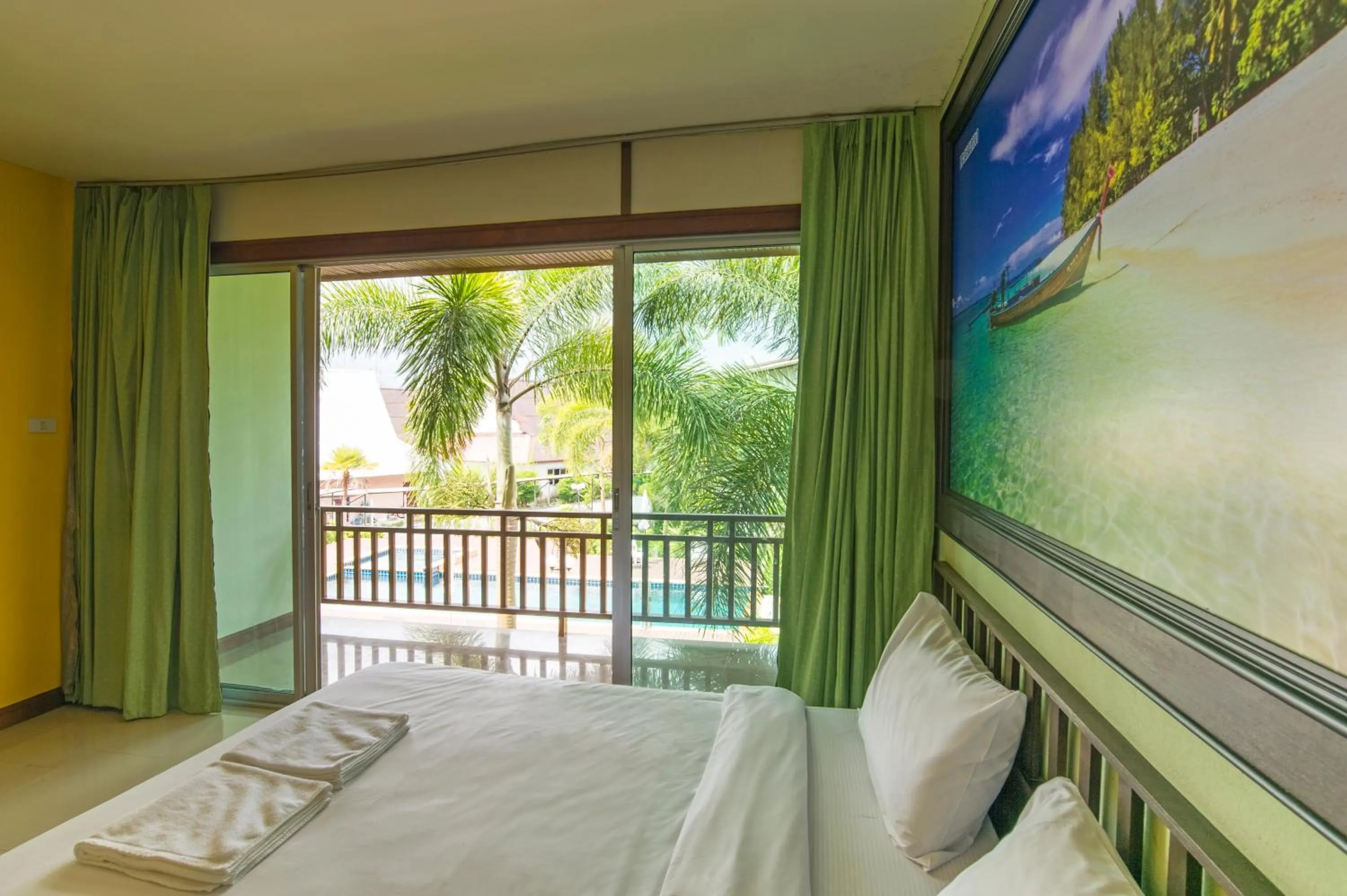 Bed in Krabi Home Town Boutique