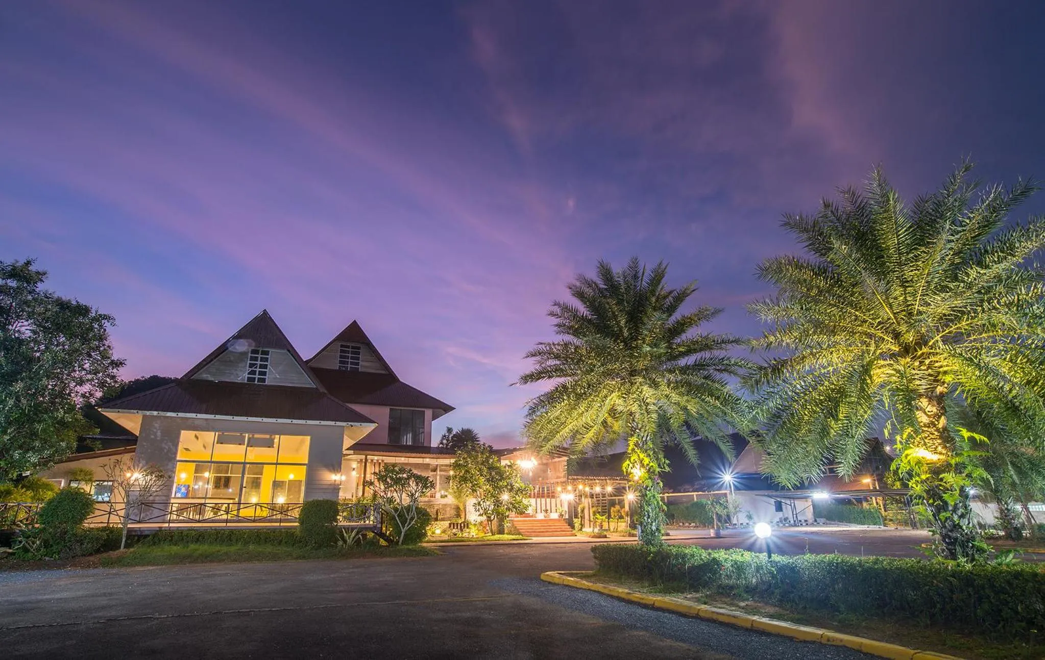 Krabi Home Town Boutique