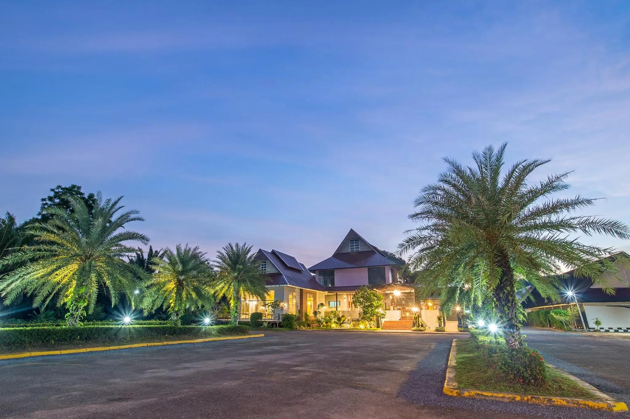 Krabi Home Town Boutique