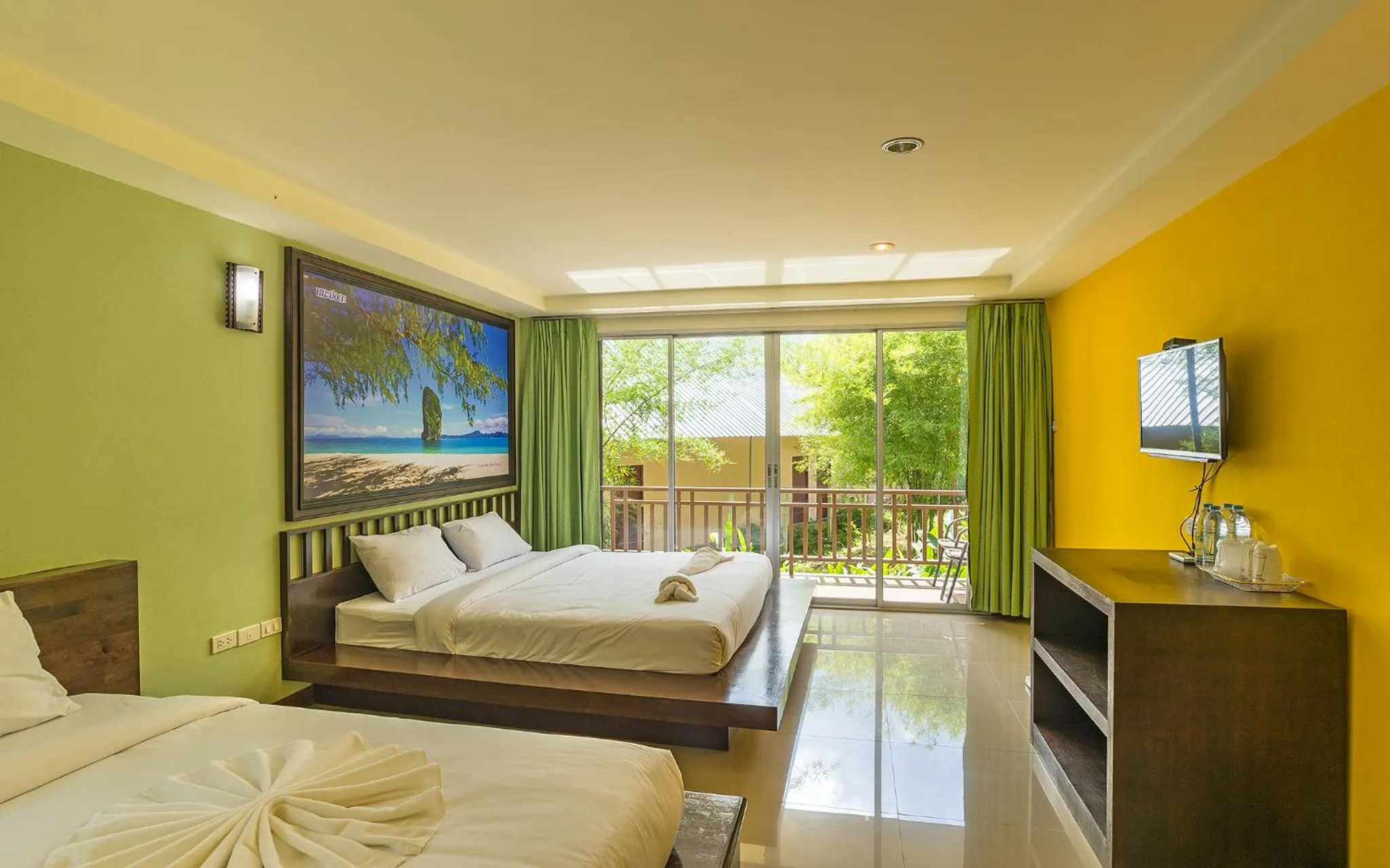 Photo of the whole room, Bed in Krabi Home Town Boutique