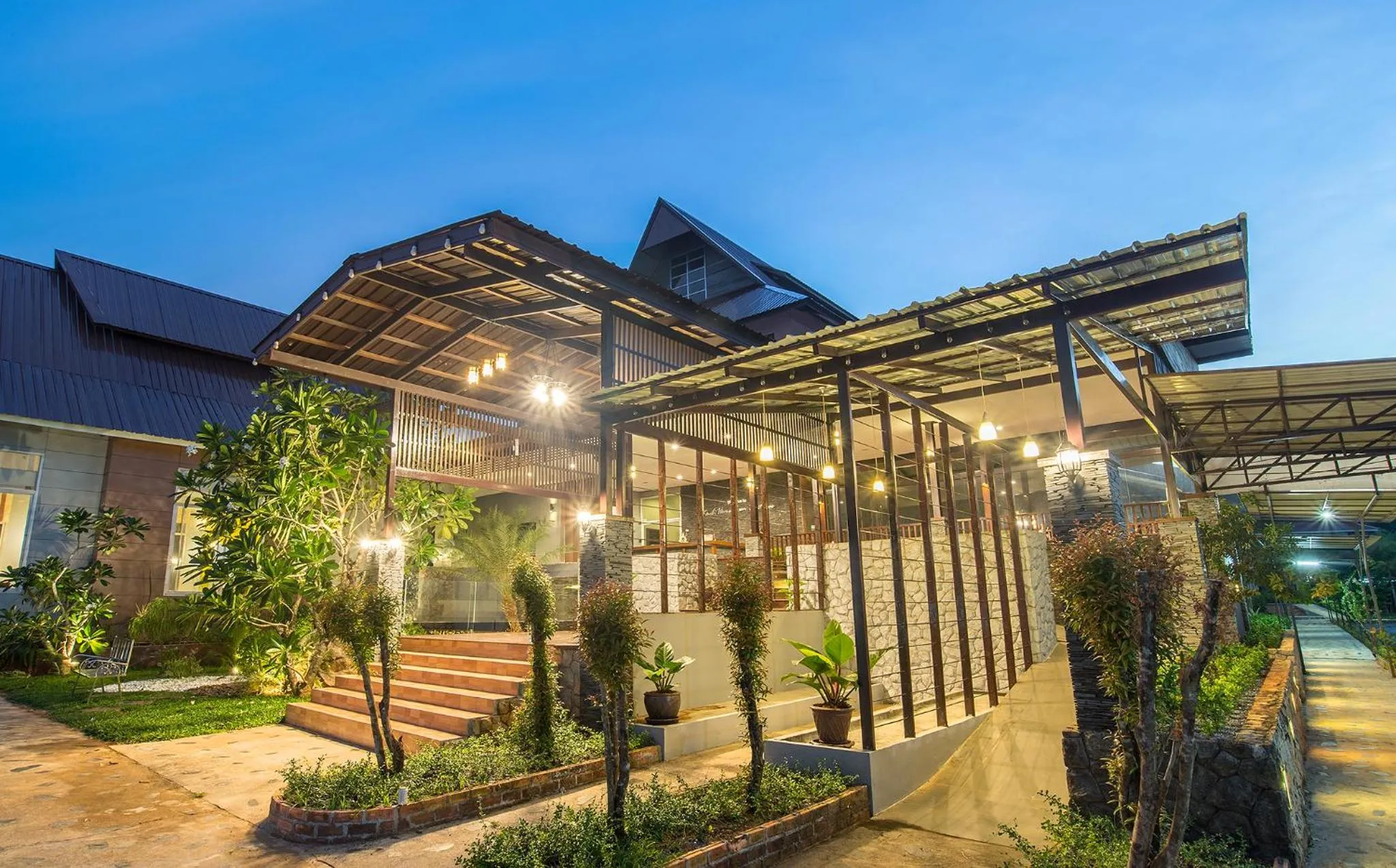 Krabi Home Town Boutique