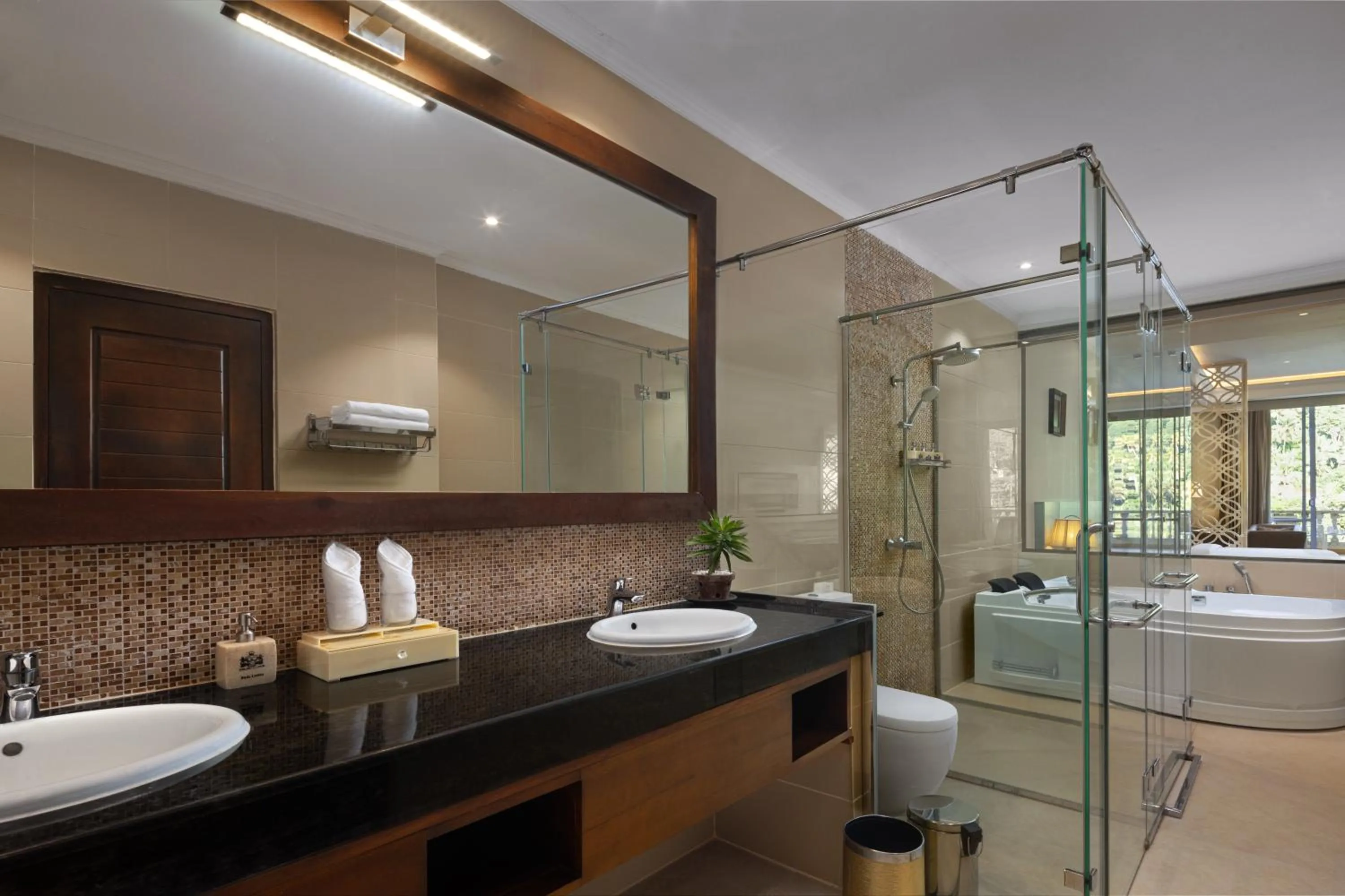 Shower in The Golden Crown Hotel