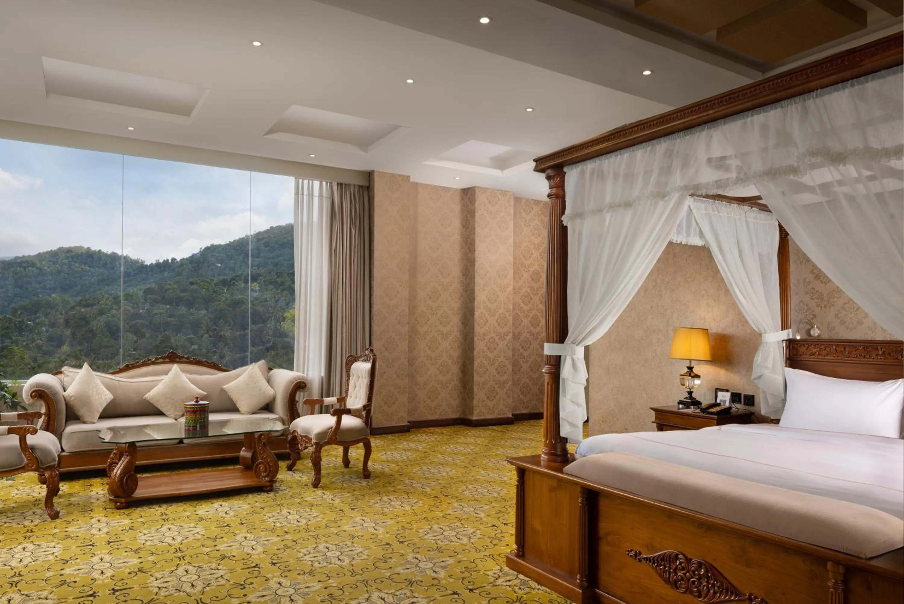 Bed in The Golden Crown Hotel