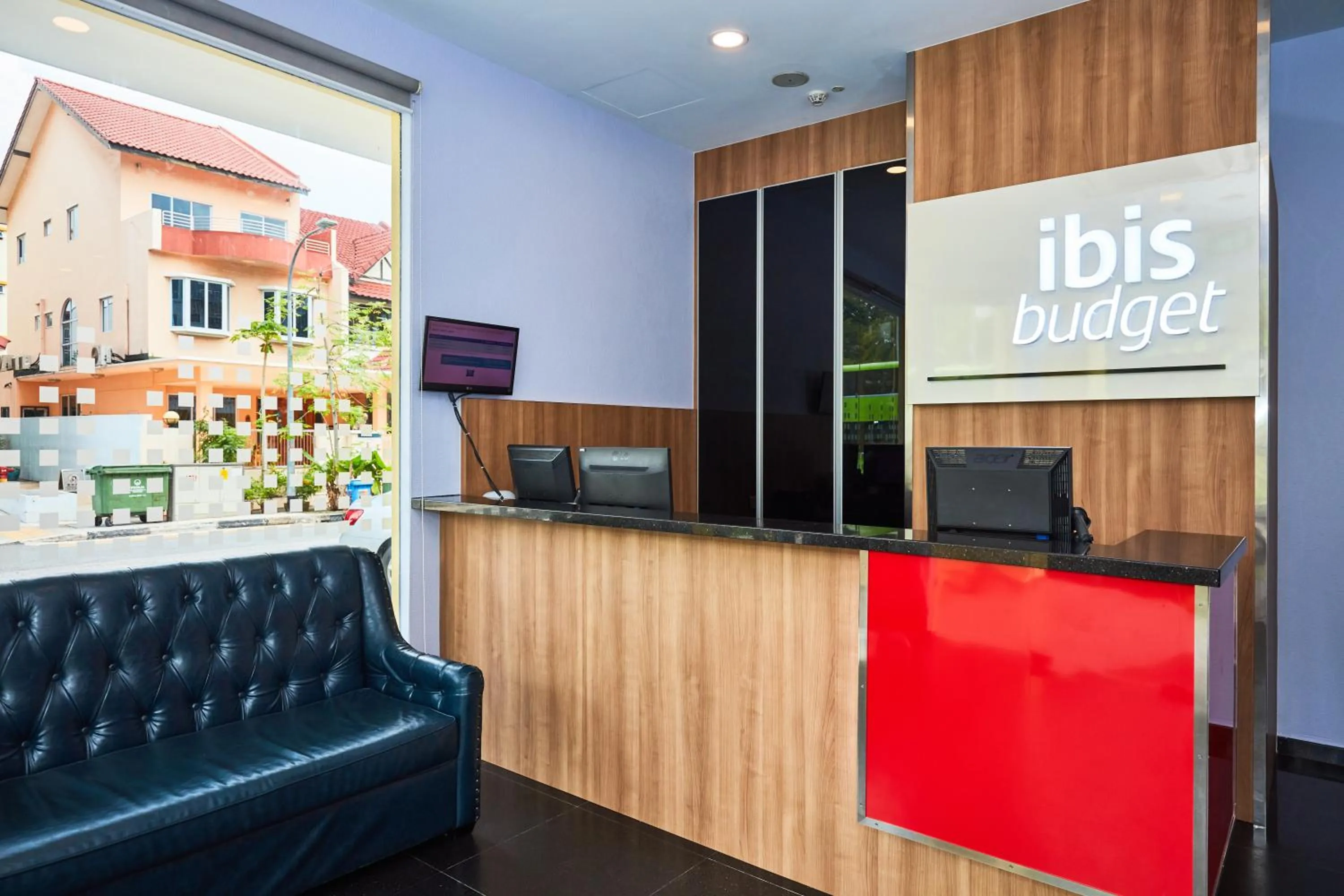 Lobby or reception in ibis budget Singapore West Coast