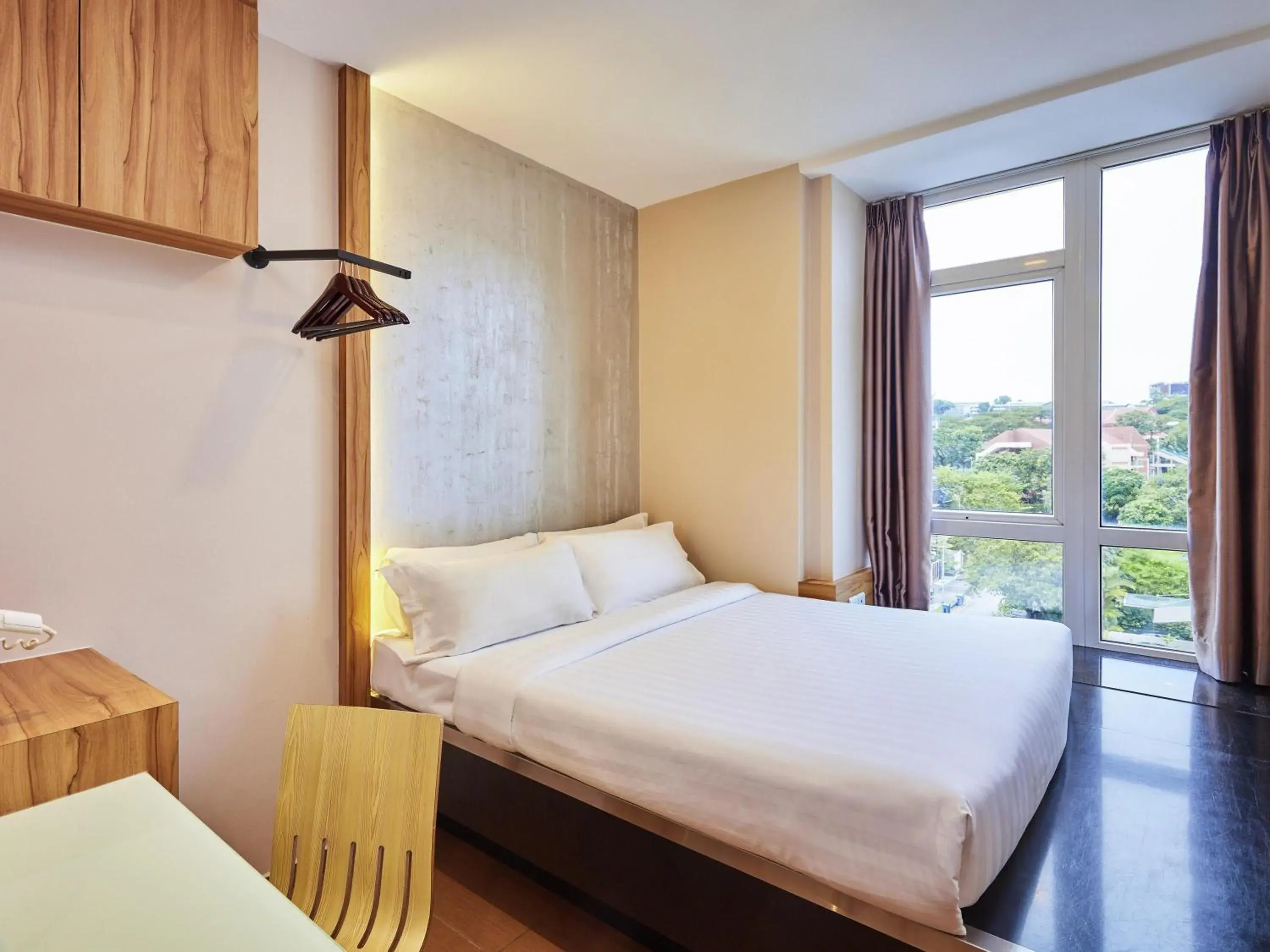 Deluxe Double Room in ibis budget Singapore West Coast Deluxe Double Room in ibis budget Singapore West Coast