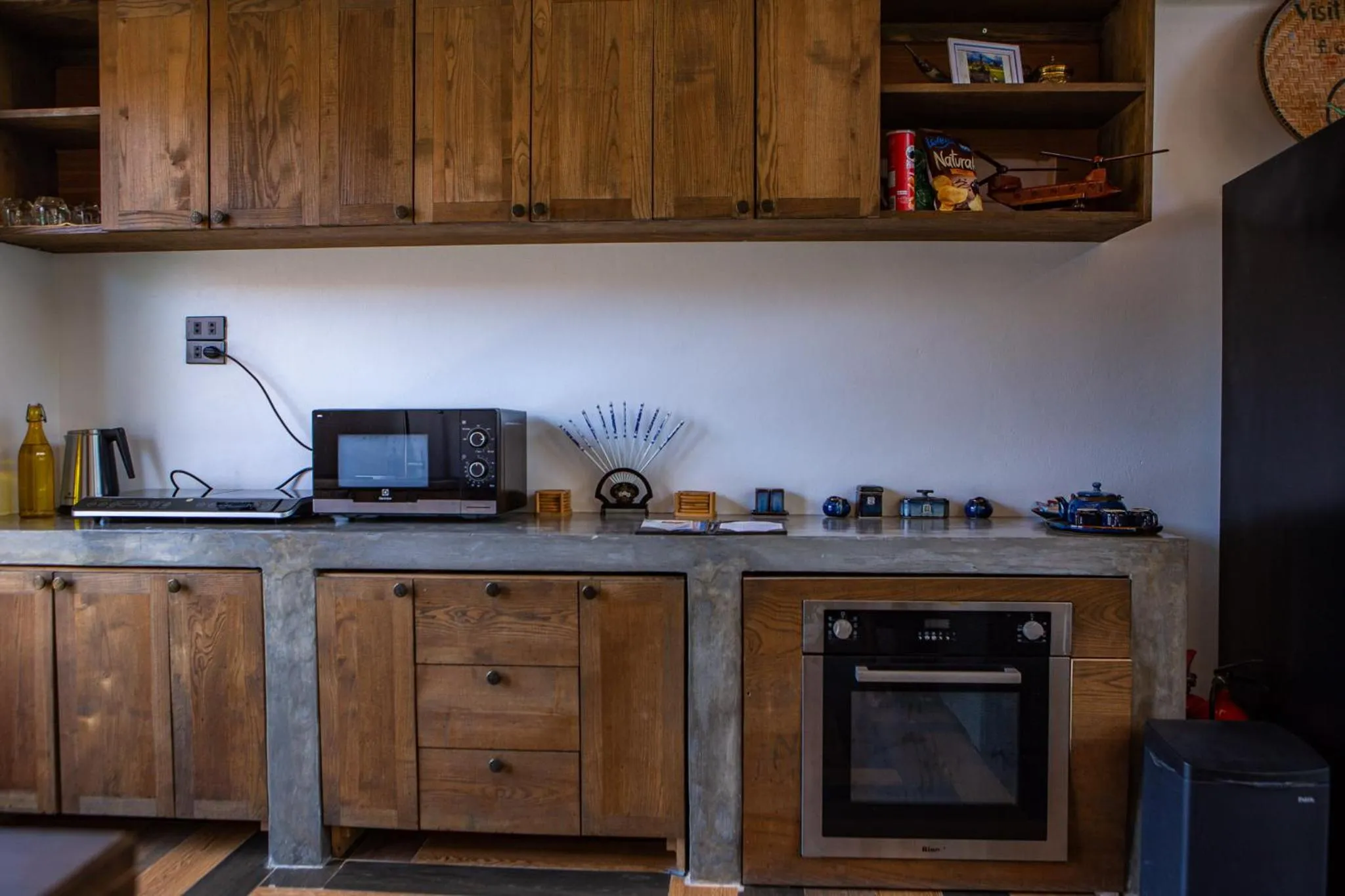 Kitchen or kitchenette in Victory Road Villas