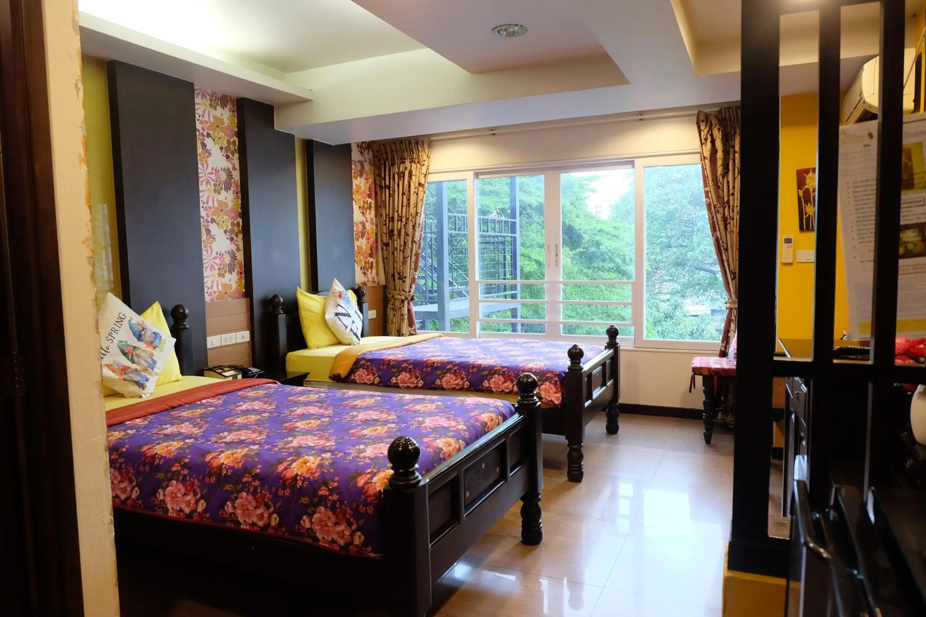 Bed in Sabai Sabai@Sukhumvit Hotel