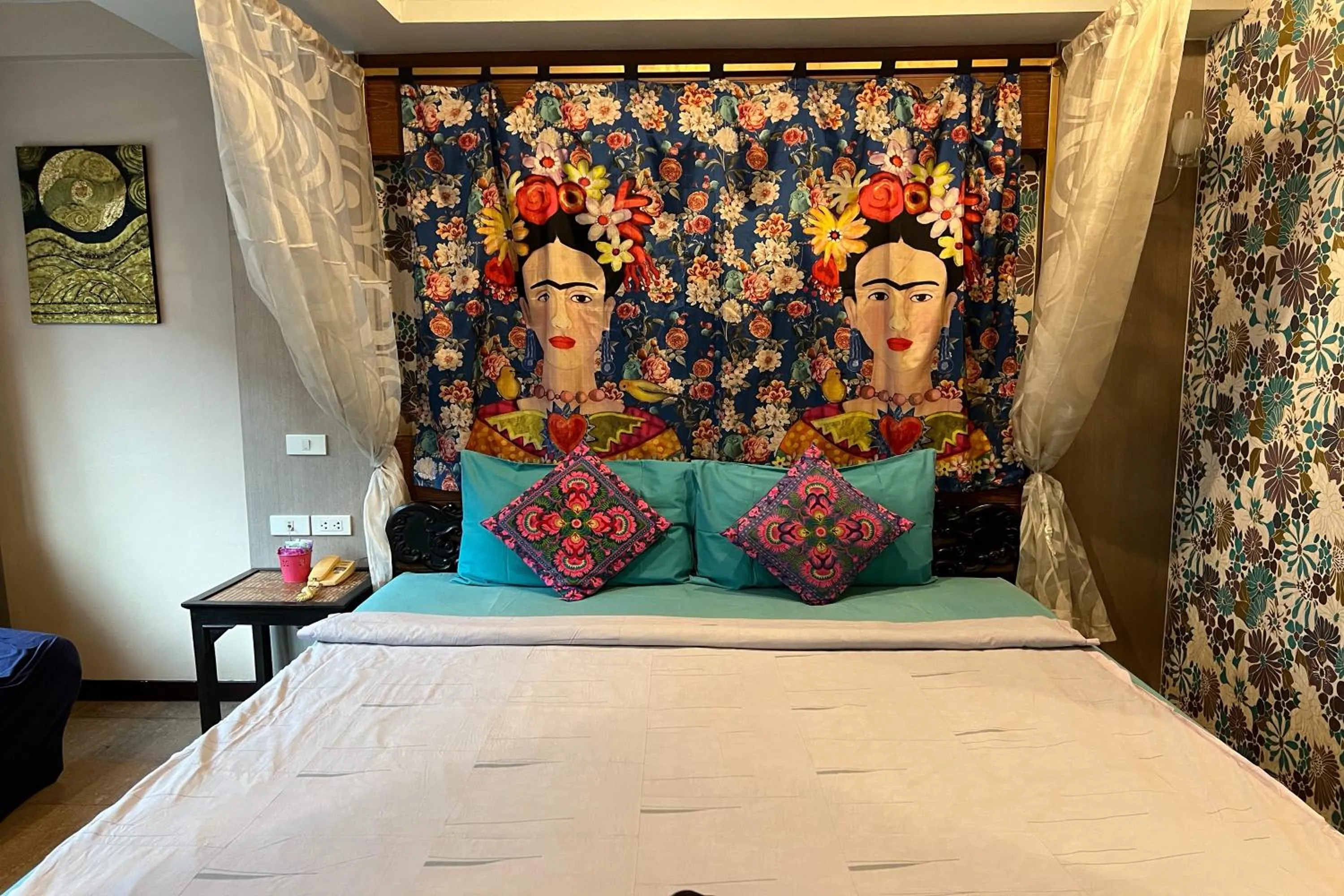 Bed in Sabai Sabai@Sukhumvit Hotel