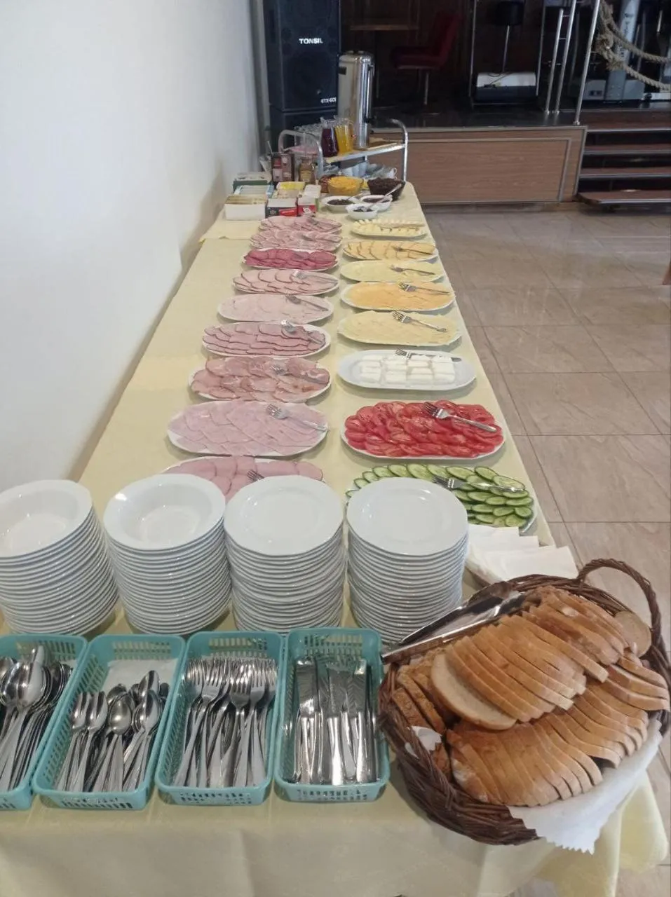 Breakfast in Titanic