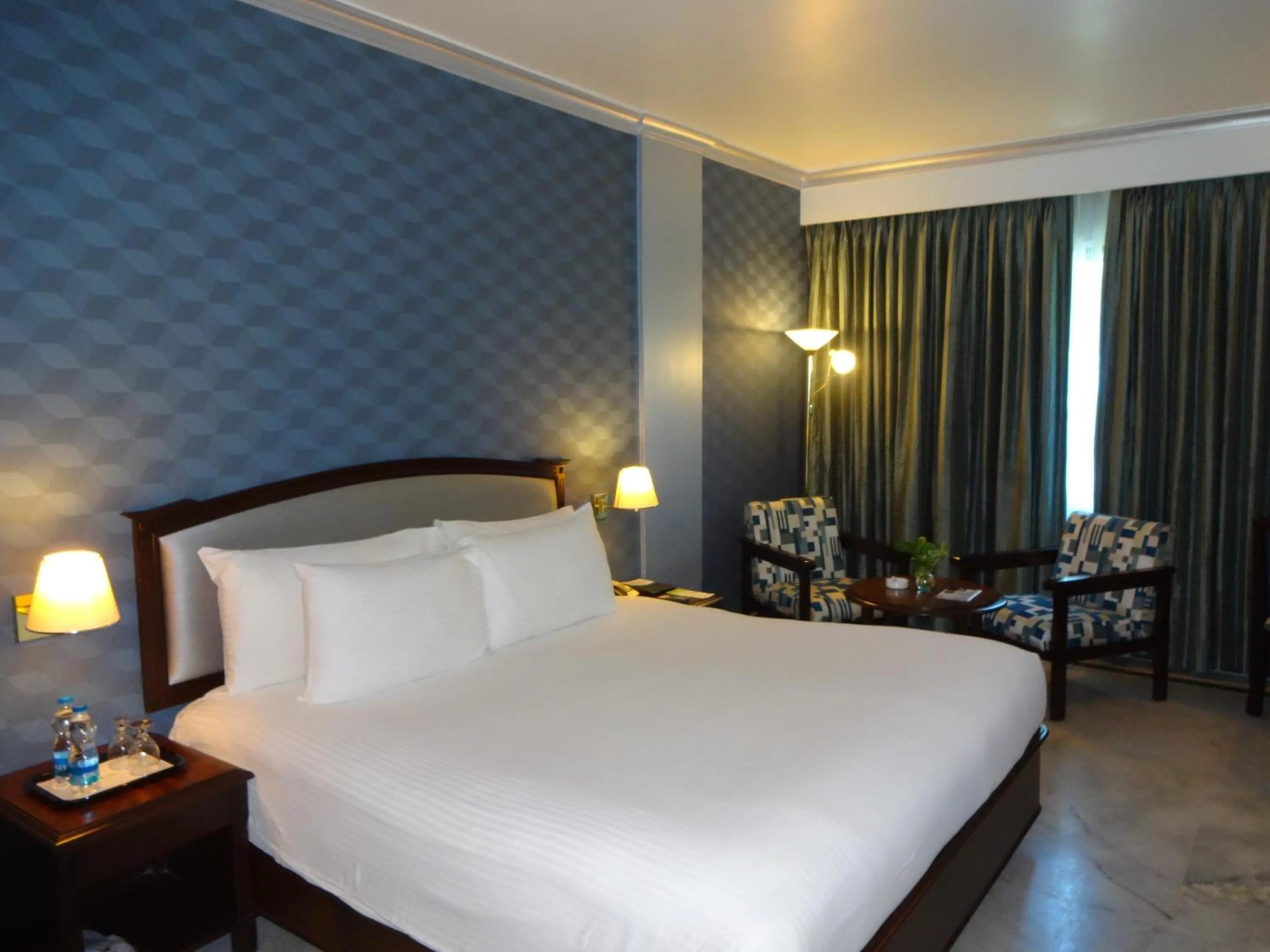 Photo of the whole room, Bed in Radha Regent, Chennai