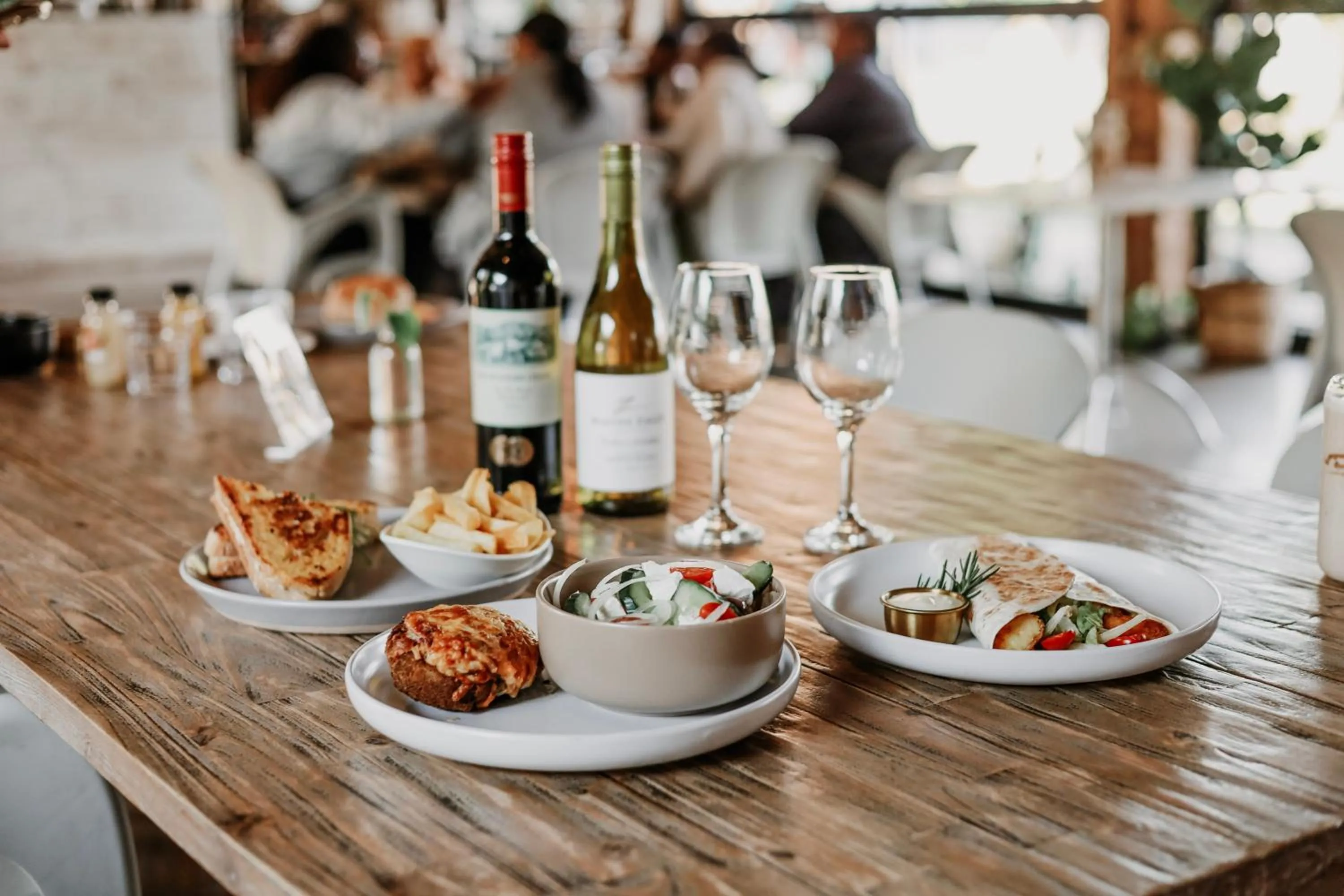 Restaurant/places to eat in Lighthouse Guesthouse & Cafe