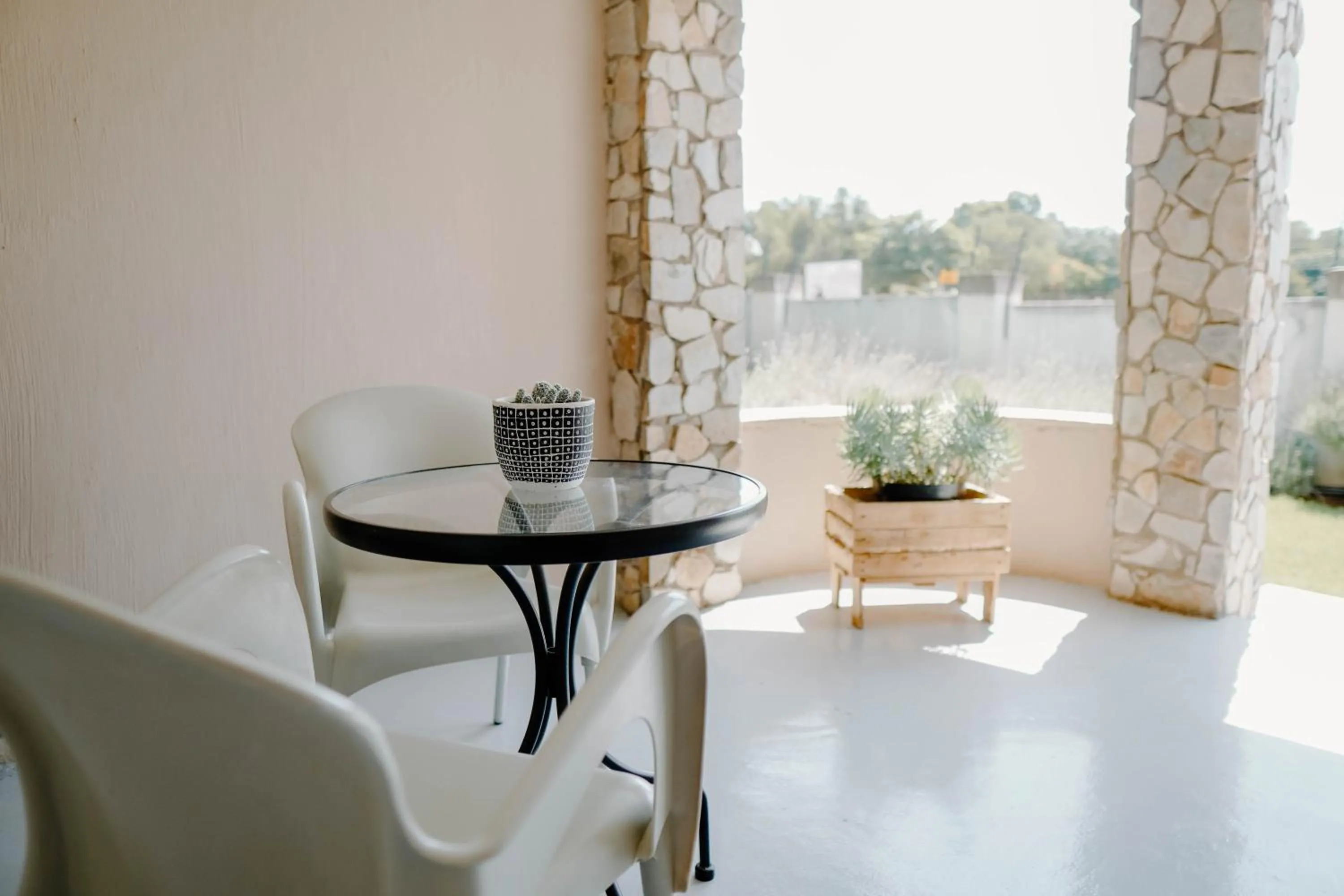 Patio in Lighthouse Guesthouse & Cafe