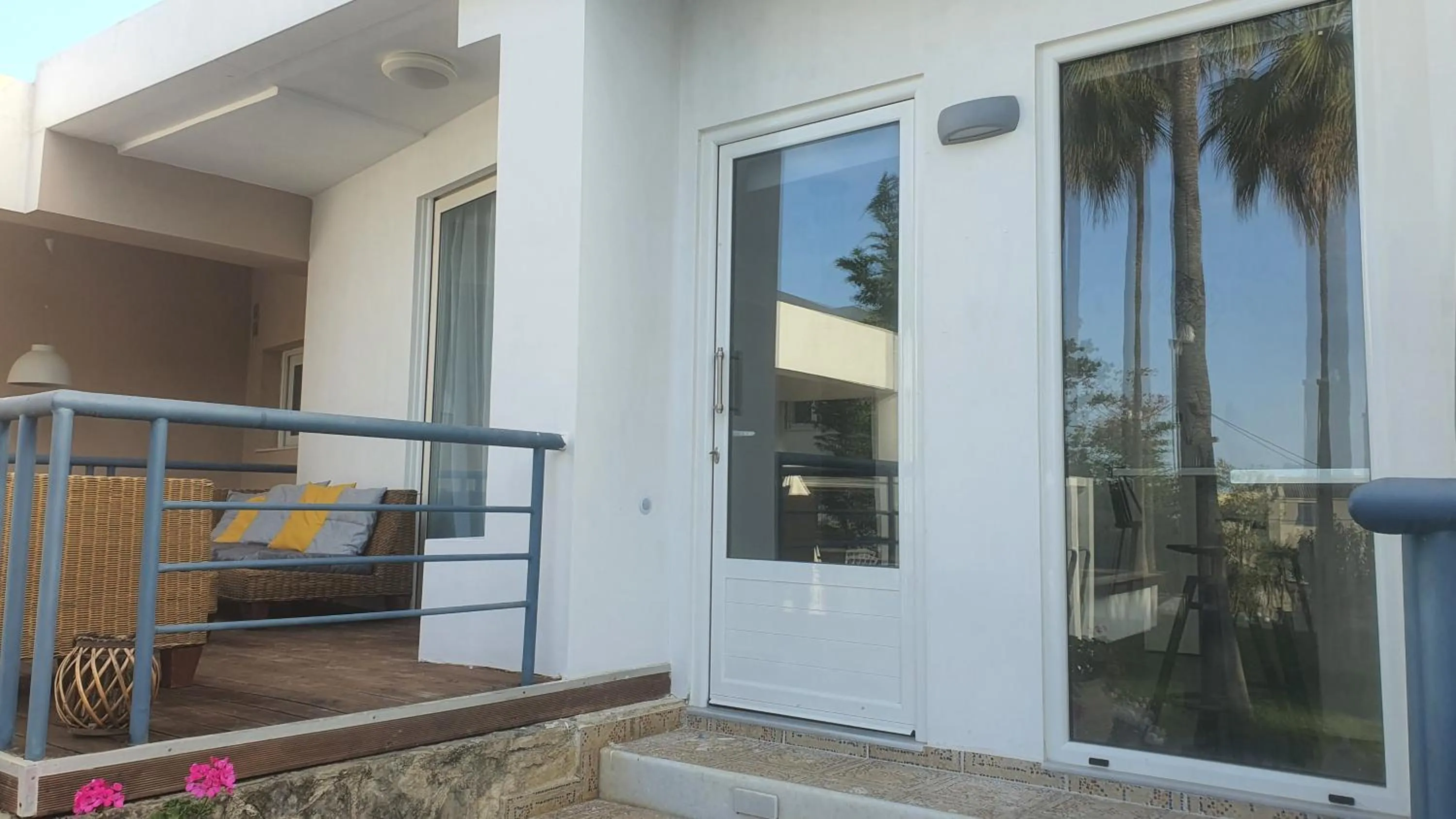 Bed in Elizabeth Suites