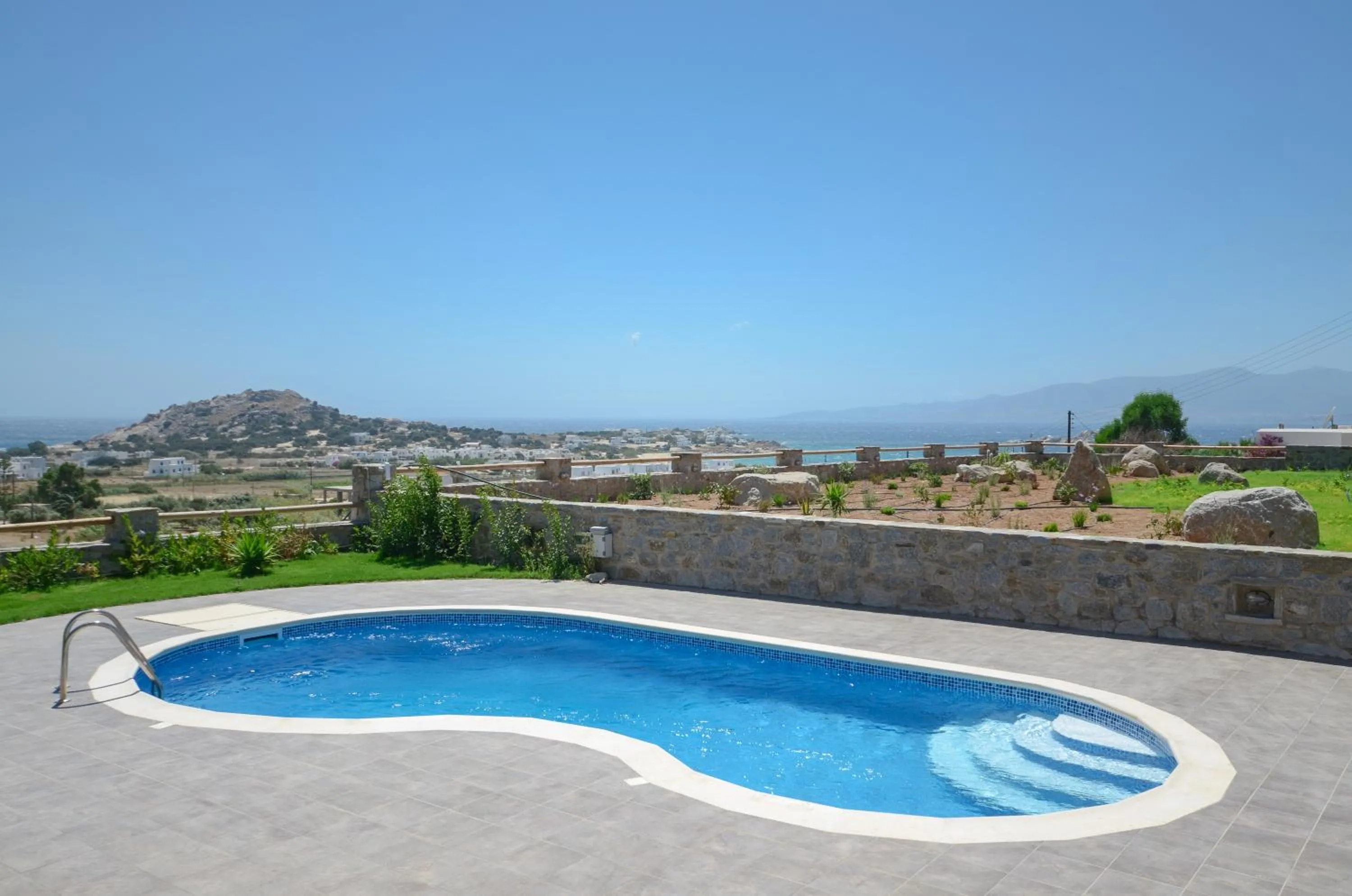 Spring in Naxos Luxury Villas